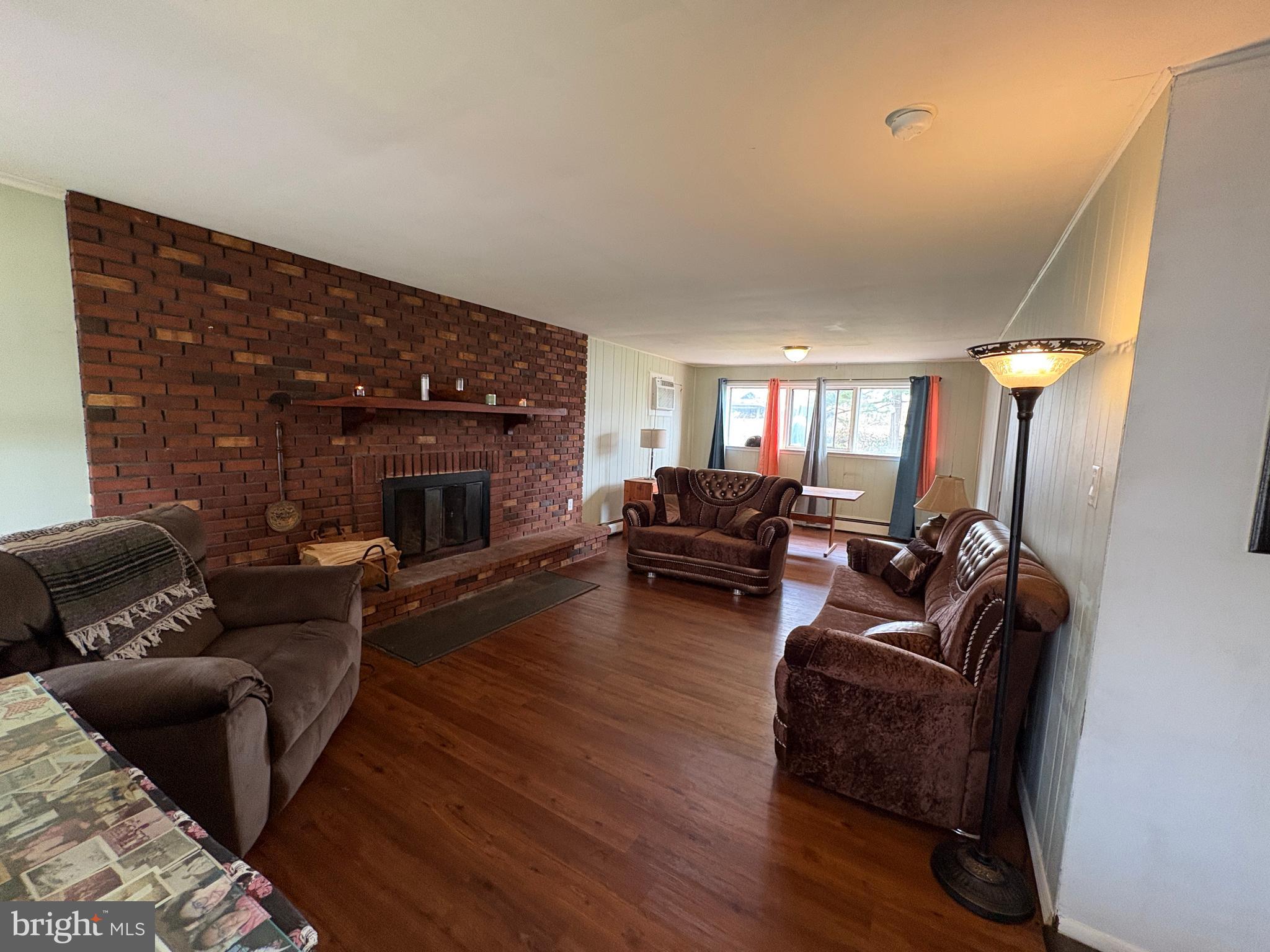 PENN SQ - Residential