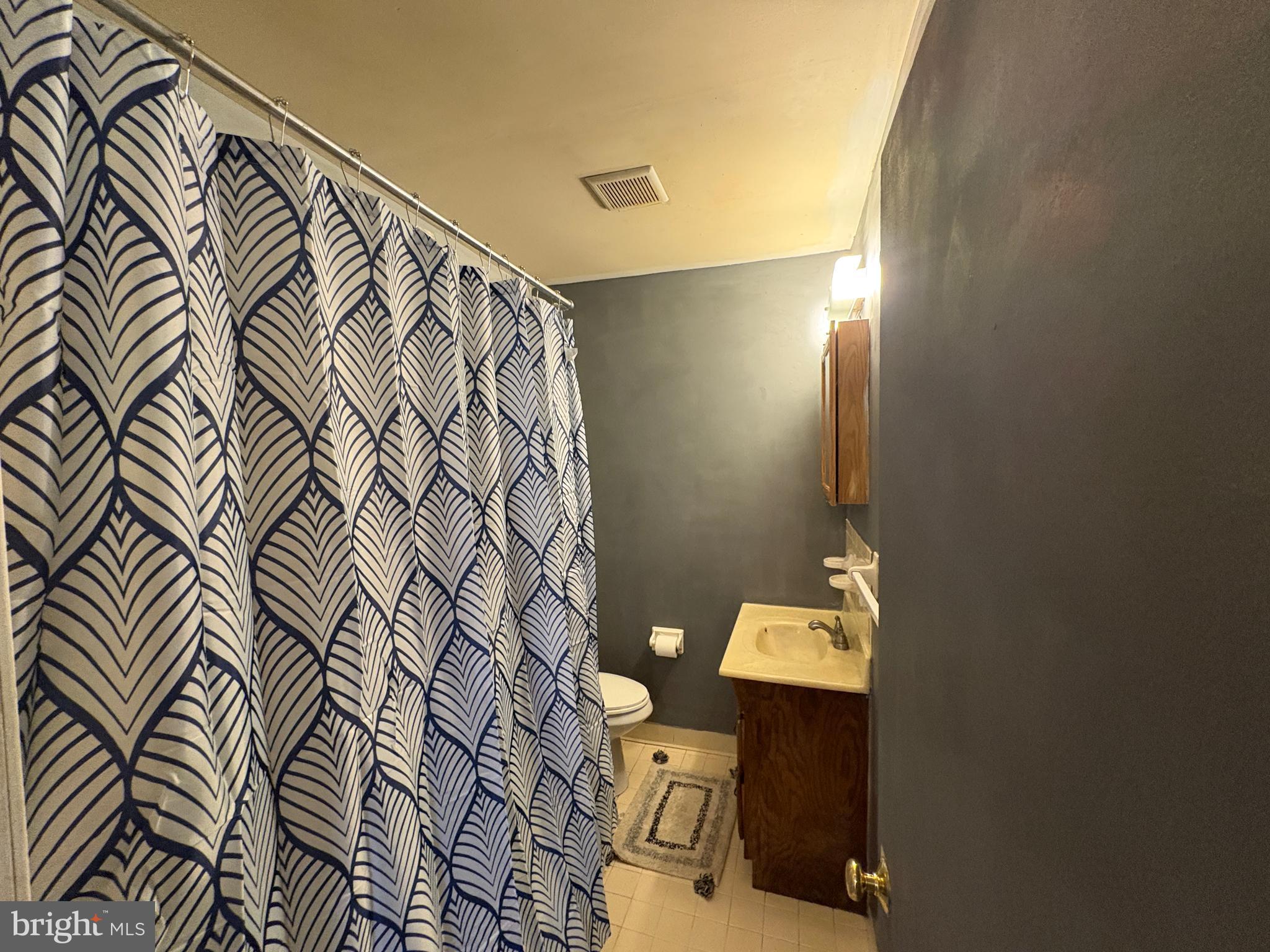 PENN SQ - Residential