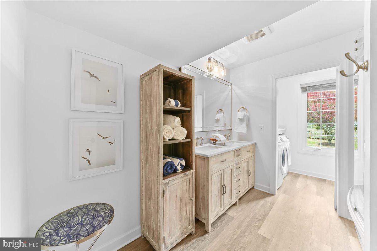 OWLS NEST - Residential