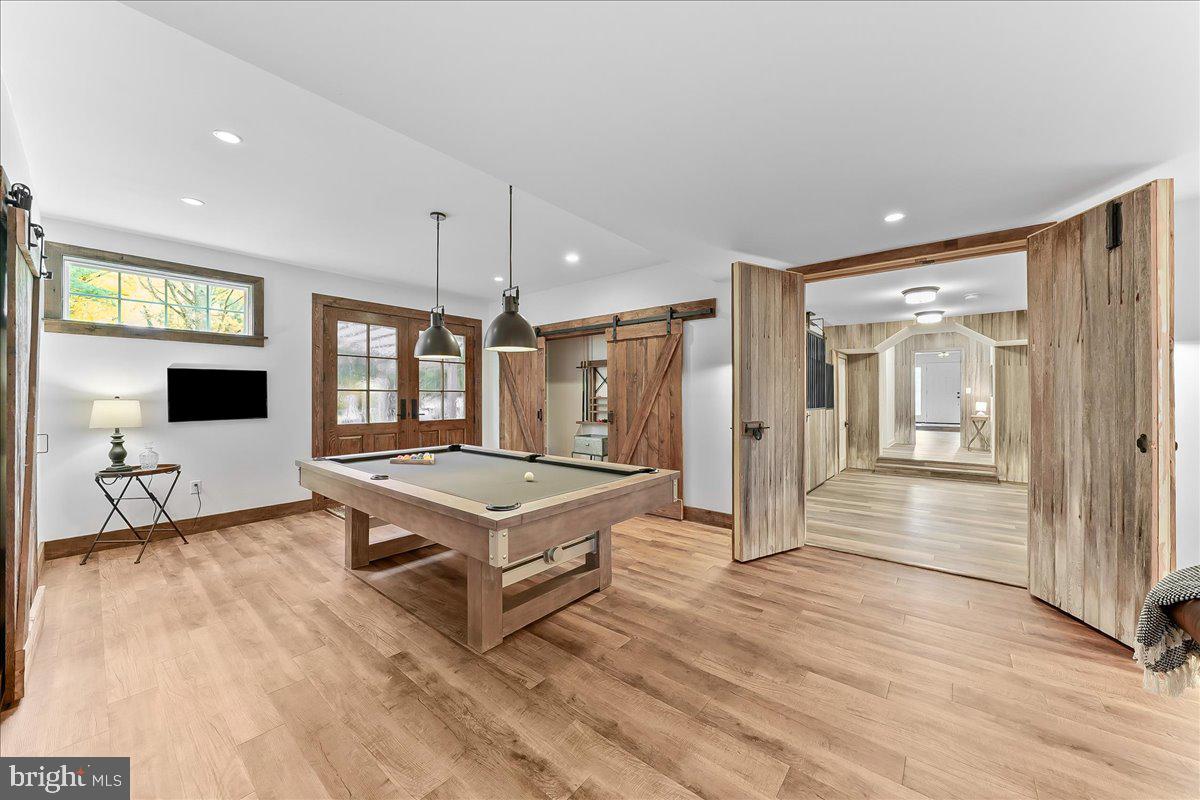 OWLS NEST - Residential