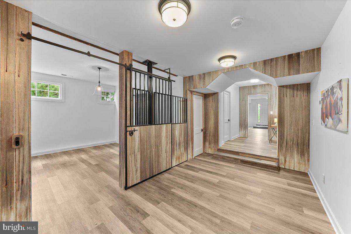 OWLS NEST - Residential