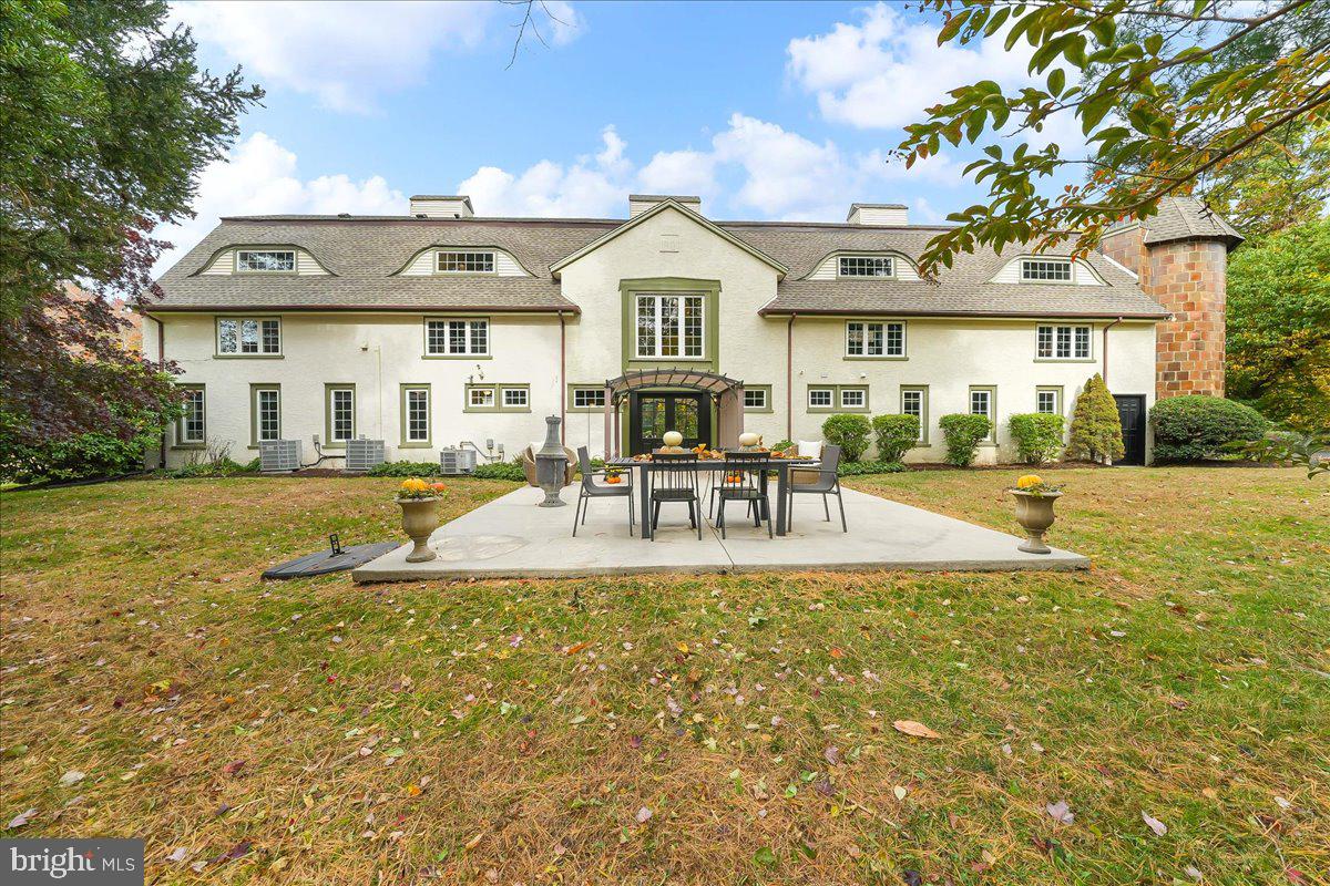 OWLS NEST - Residential