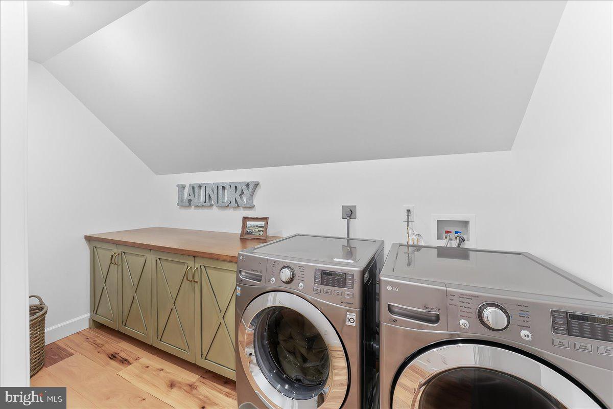 OWLS NEST - Residential