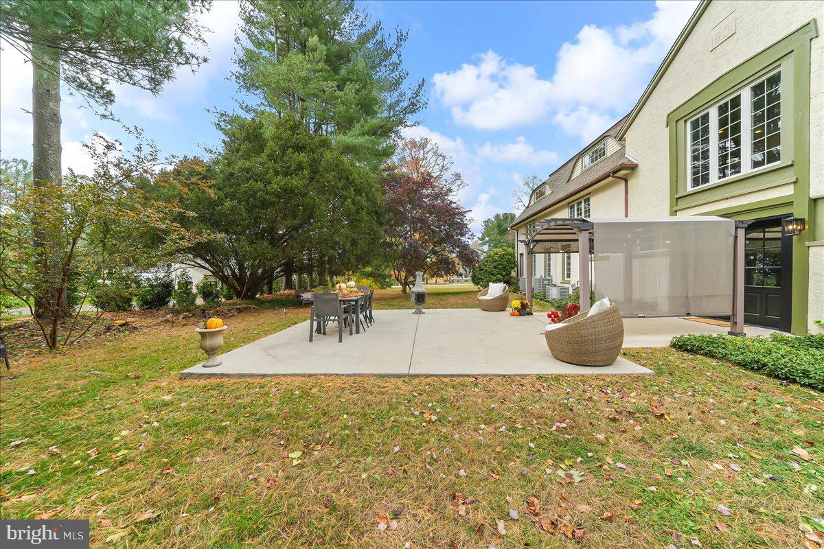 OWLS NEST - Residential