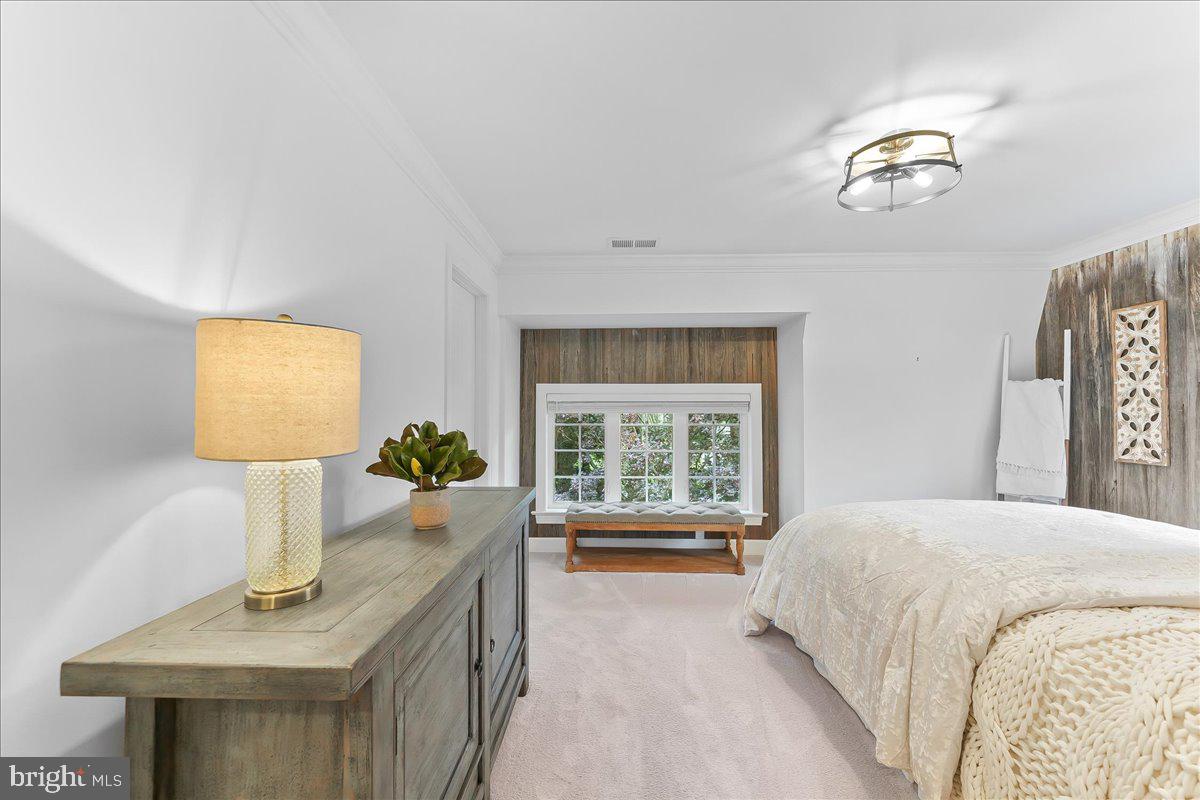 OWLS NEST - Residential