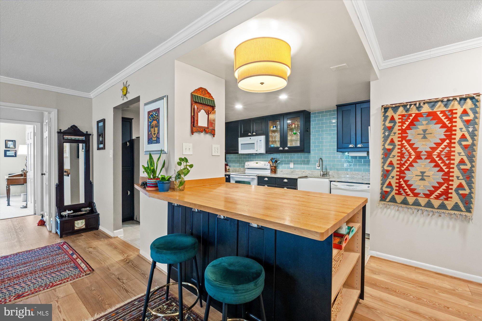 FRIENDSHIP HEIGHTS - Residential