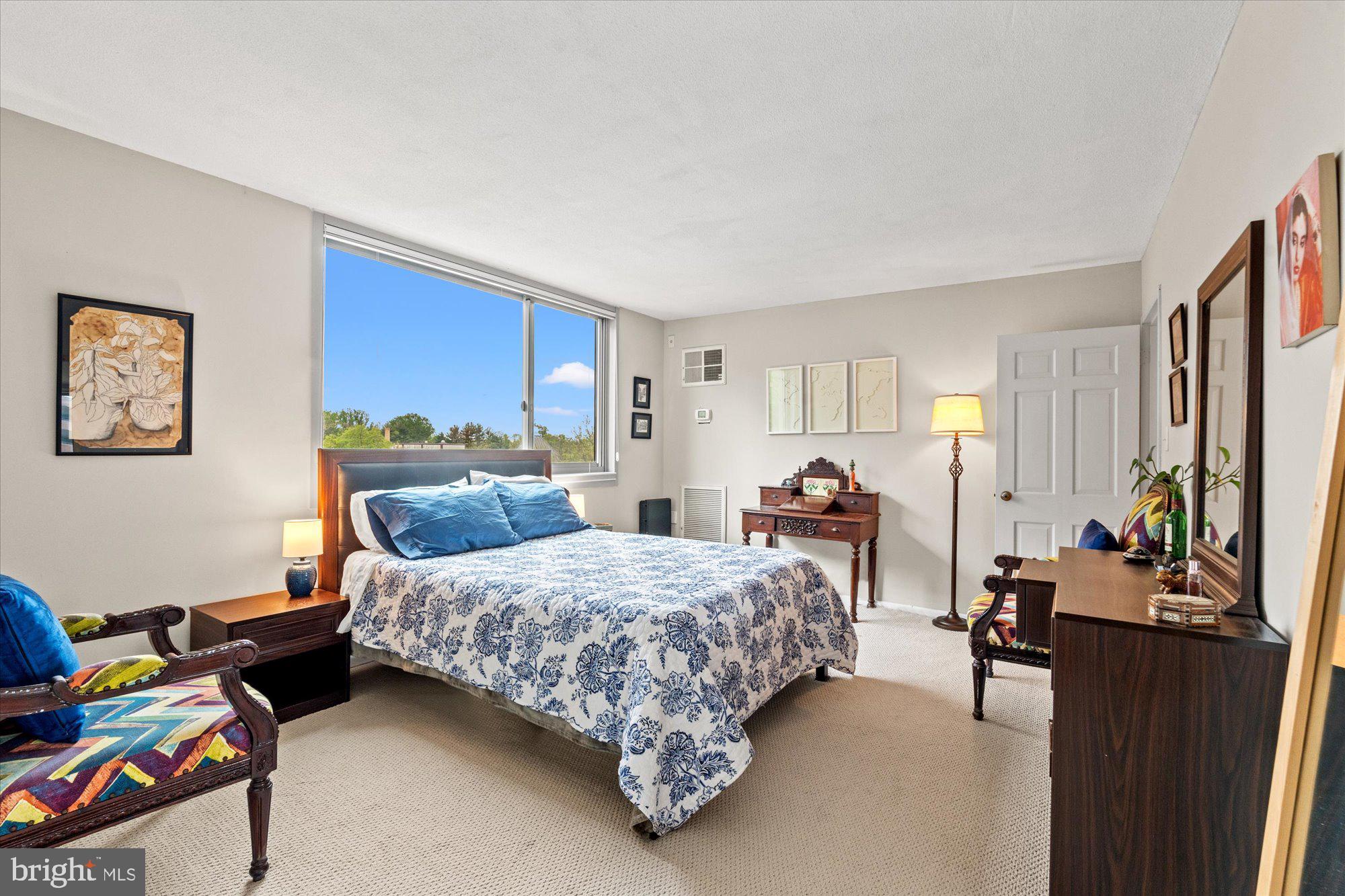 FRIENDSHIP HEIGHTS - Residential