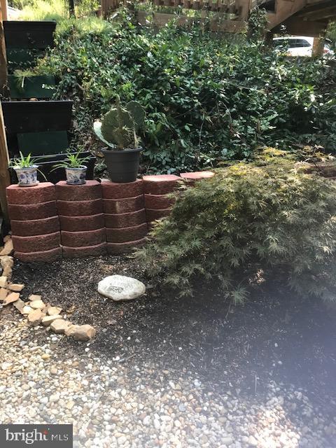 THE HILL CONDOS - Residential