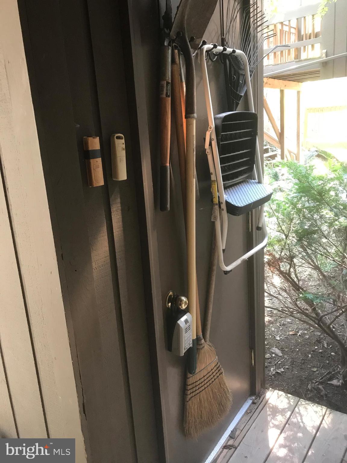 THE HILL CONDOS - Residential