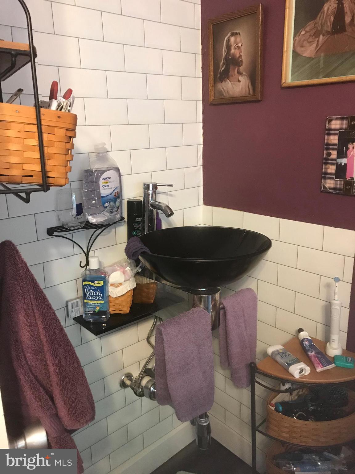 THE HILL CONDOS - Residential