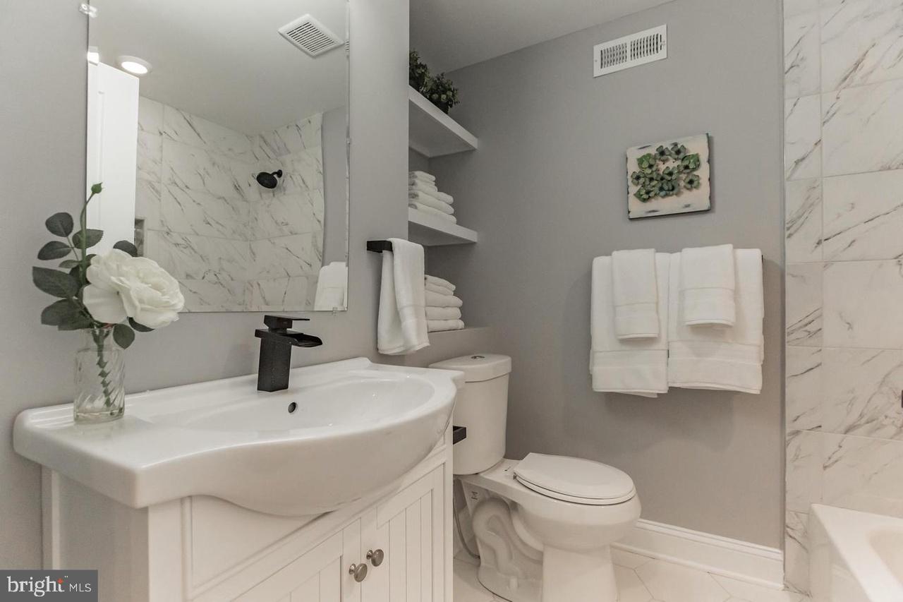 BREWERYTOWN - Residential Lease