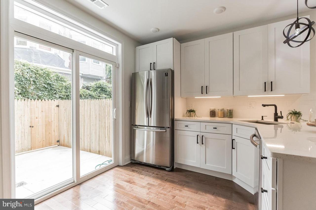 BREWERYTOWN - Residential Lease