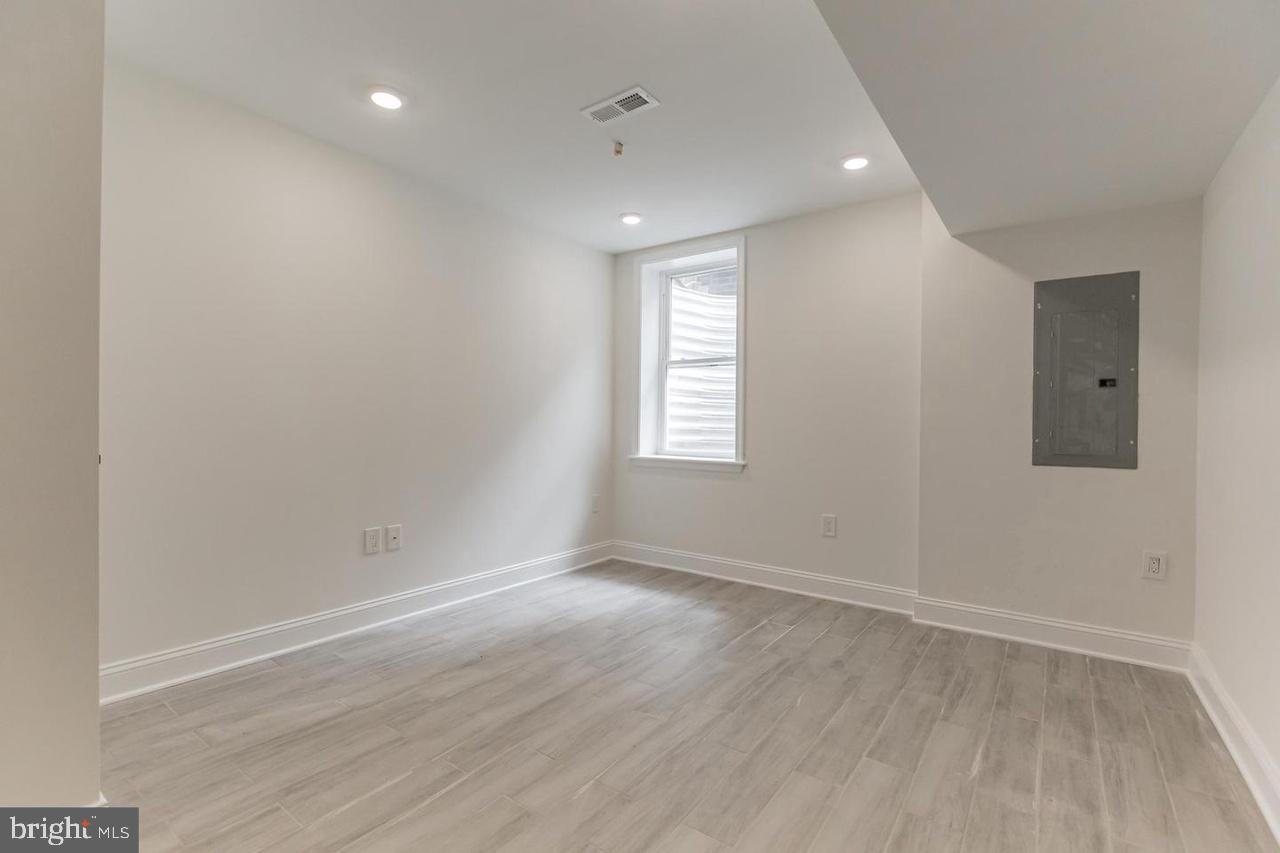 BREWERYTOWN - Residential Lease