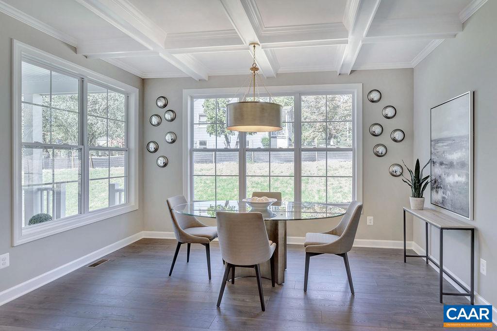 MEADOW BROOK - Residential