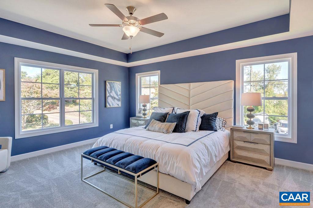 MEADOW BROOK - Residential