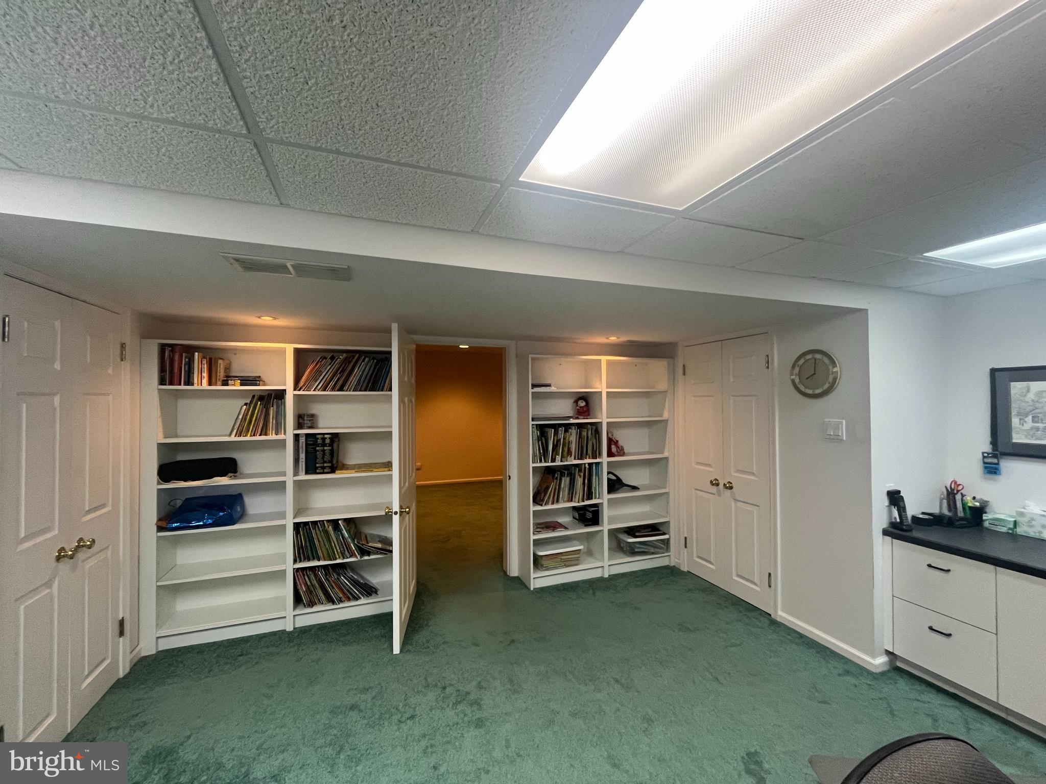 WYNNEWOOD - Residential