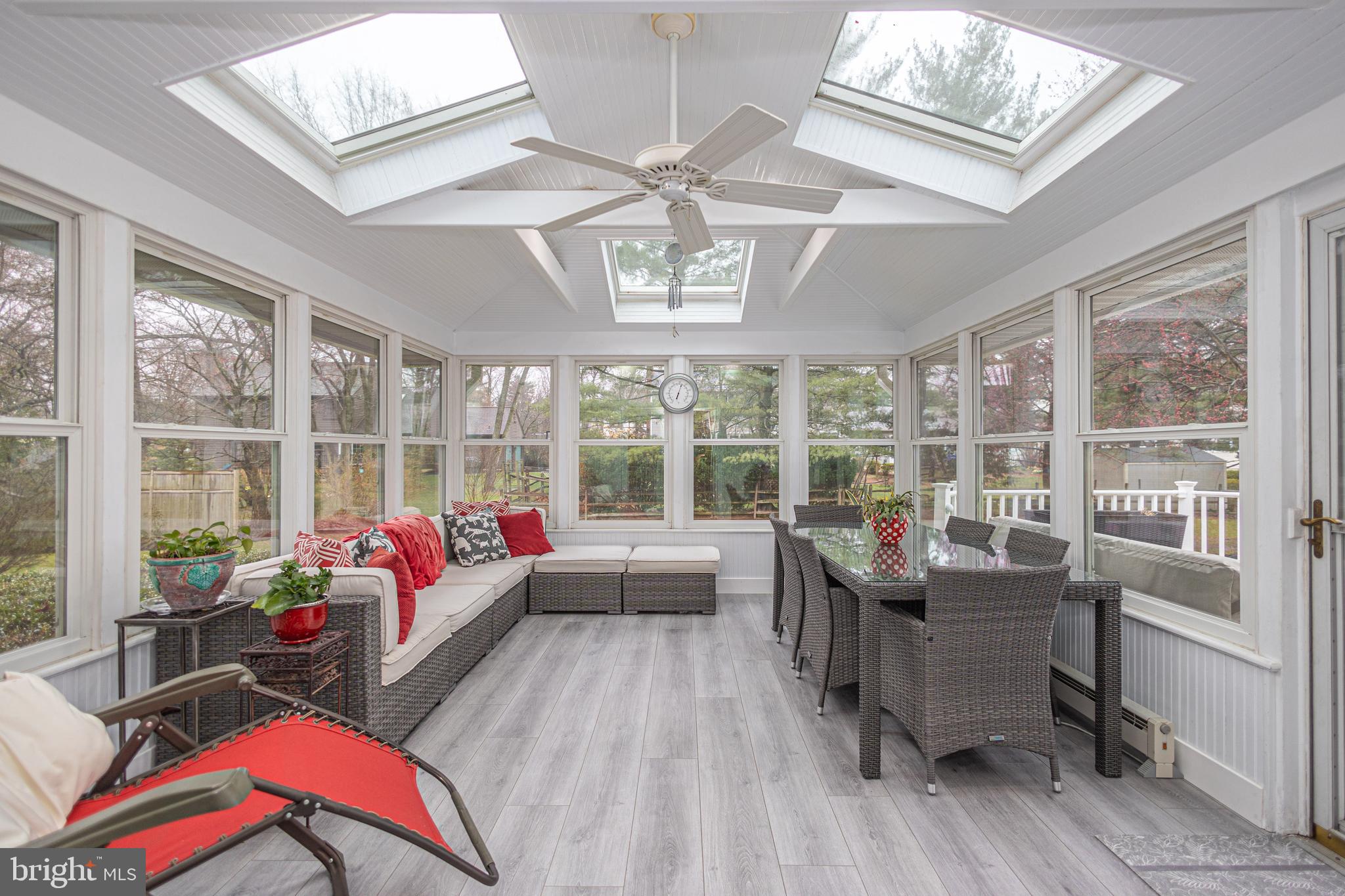 WYNNEWOOD - Residential