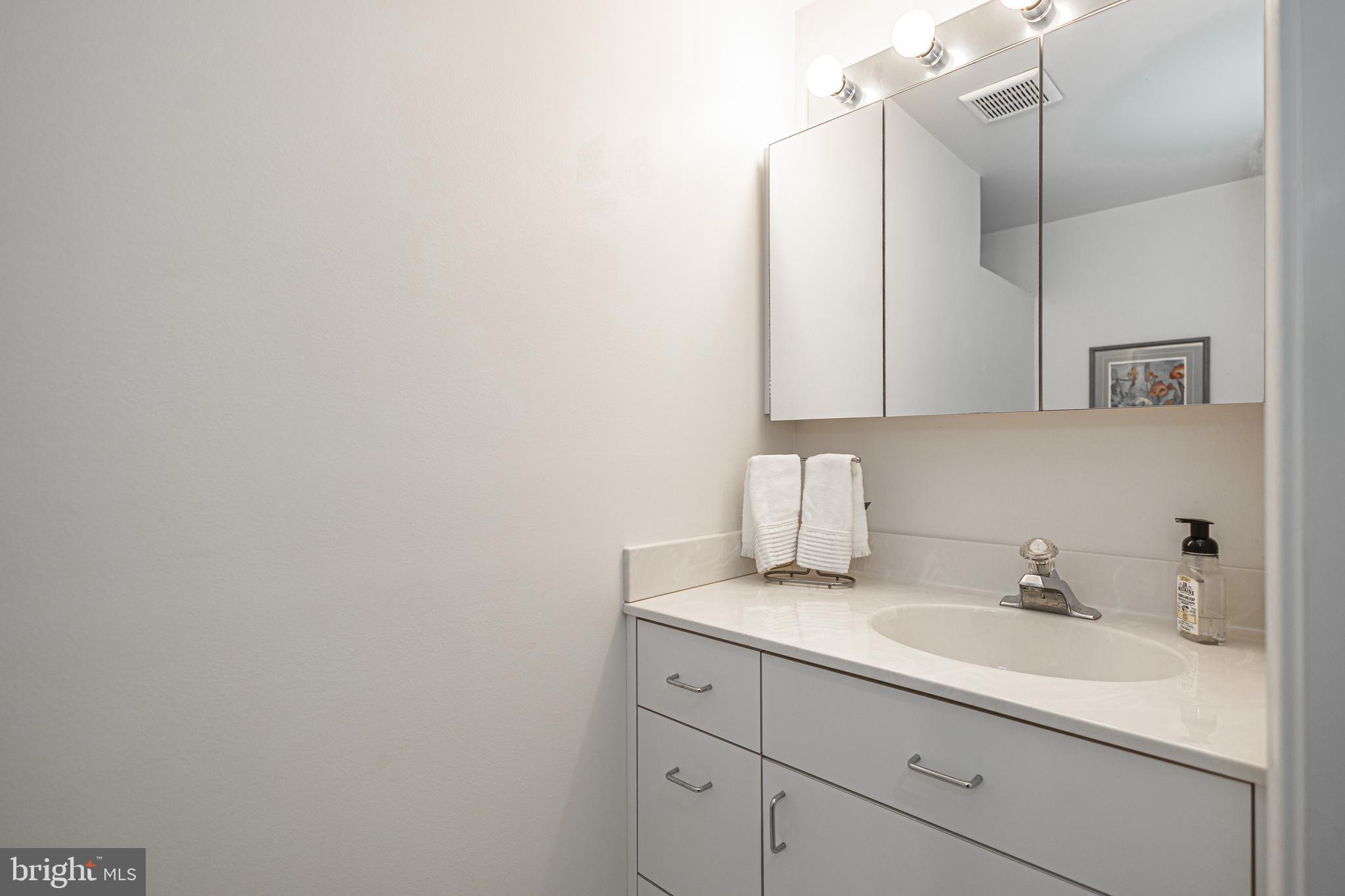 WYNNEWOOD - Residential