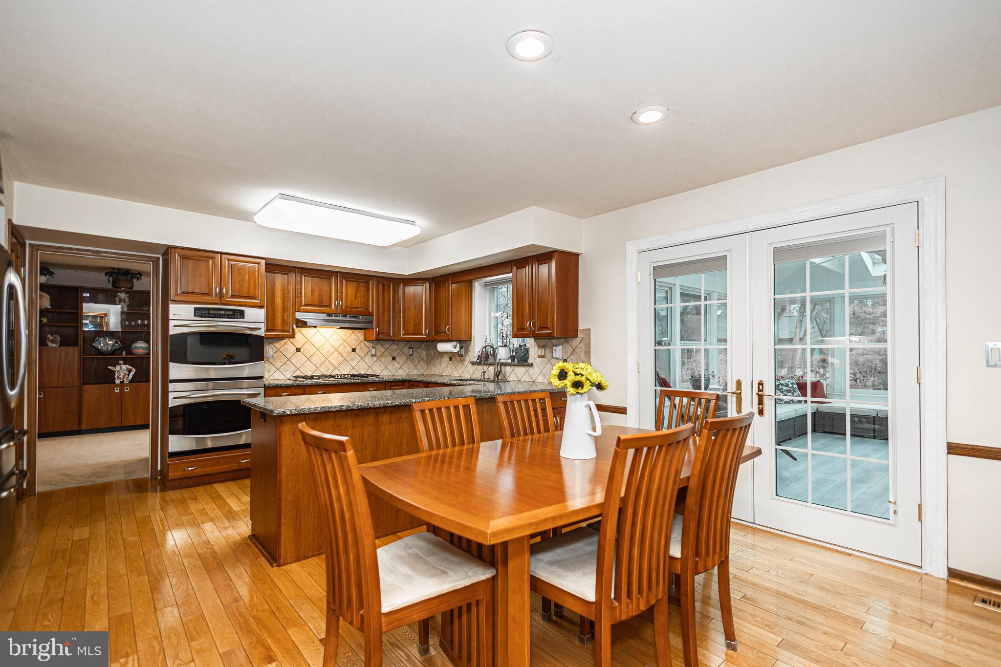 WYNNEWOOD - Residential