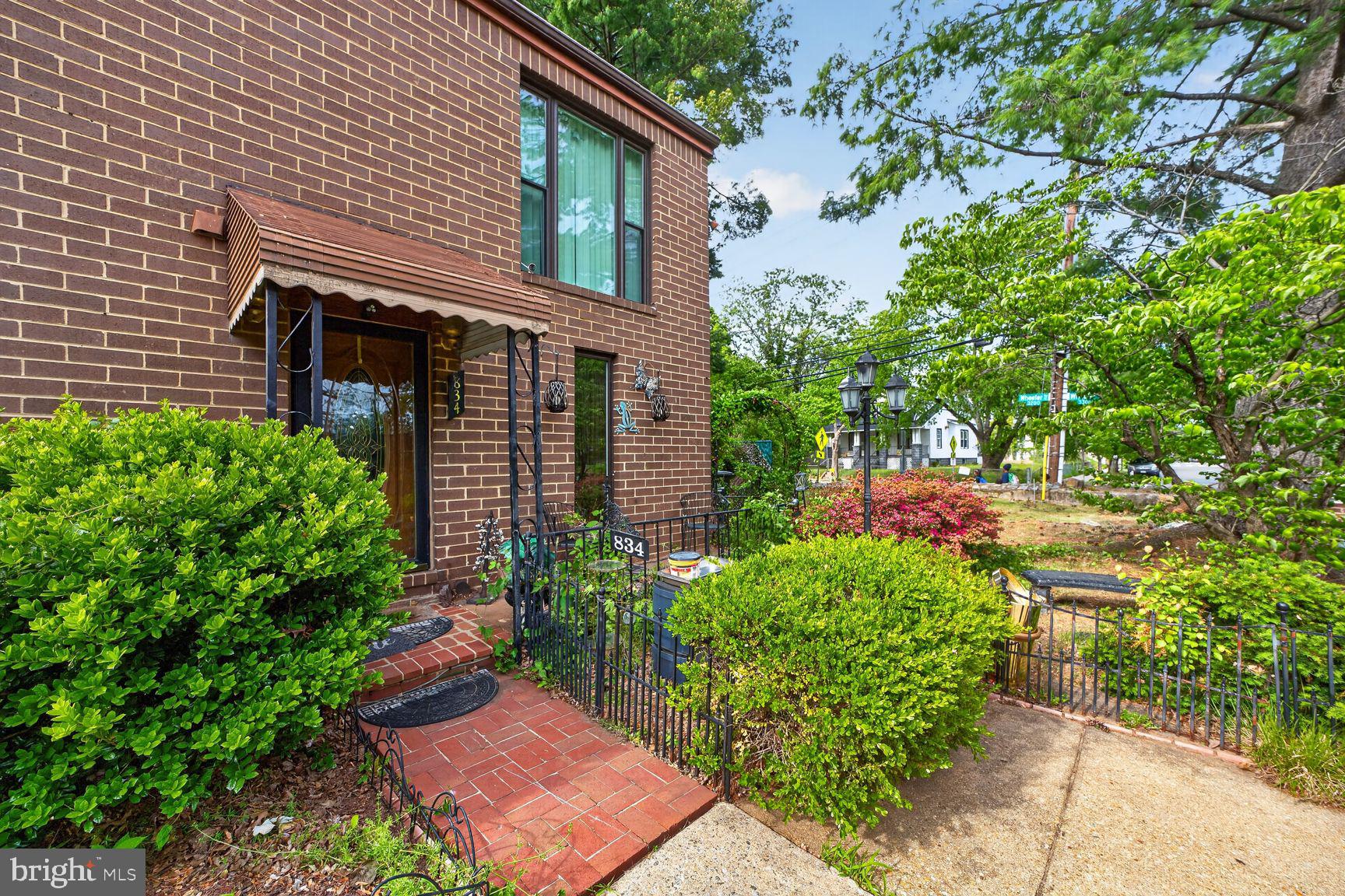 834 WHEELER HILL DRIVE SE 834