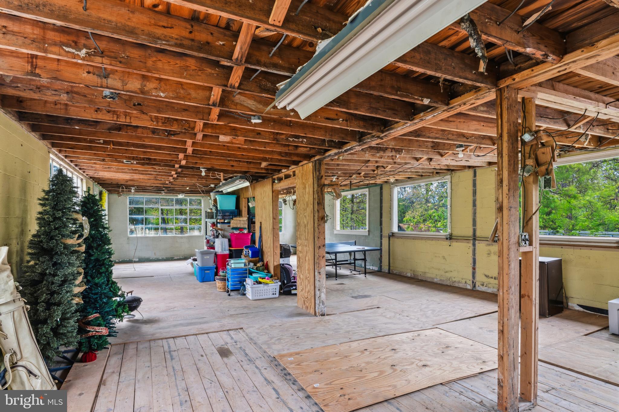 STRASBURG RD - Residential