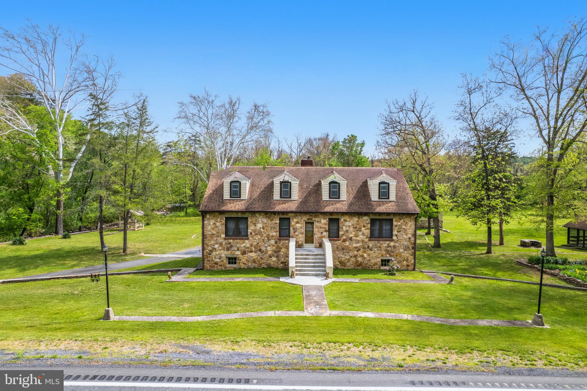 STRASBURG RD - Residential