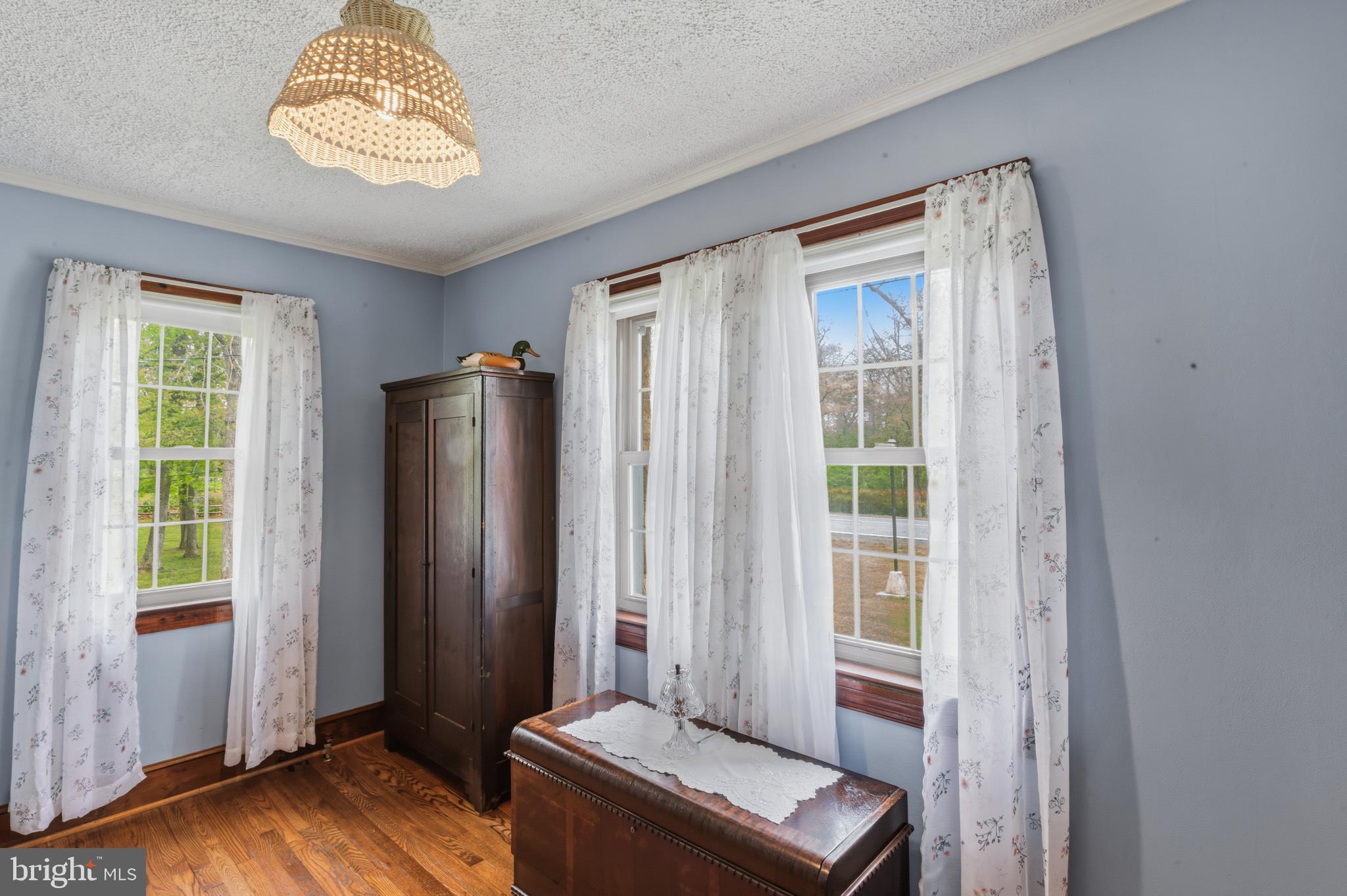 STRASBURG RD - Residential