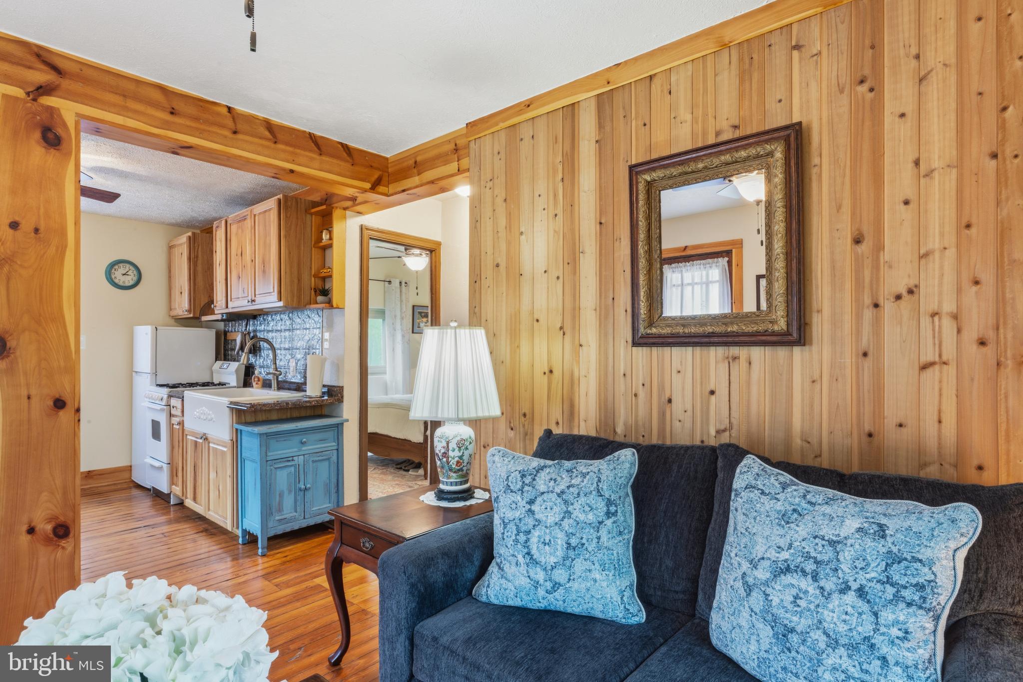 STRASBURG RD - Residential