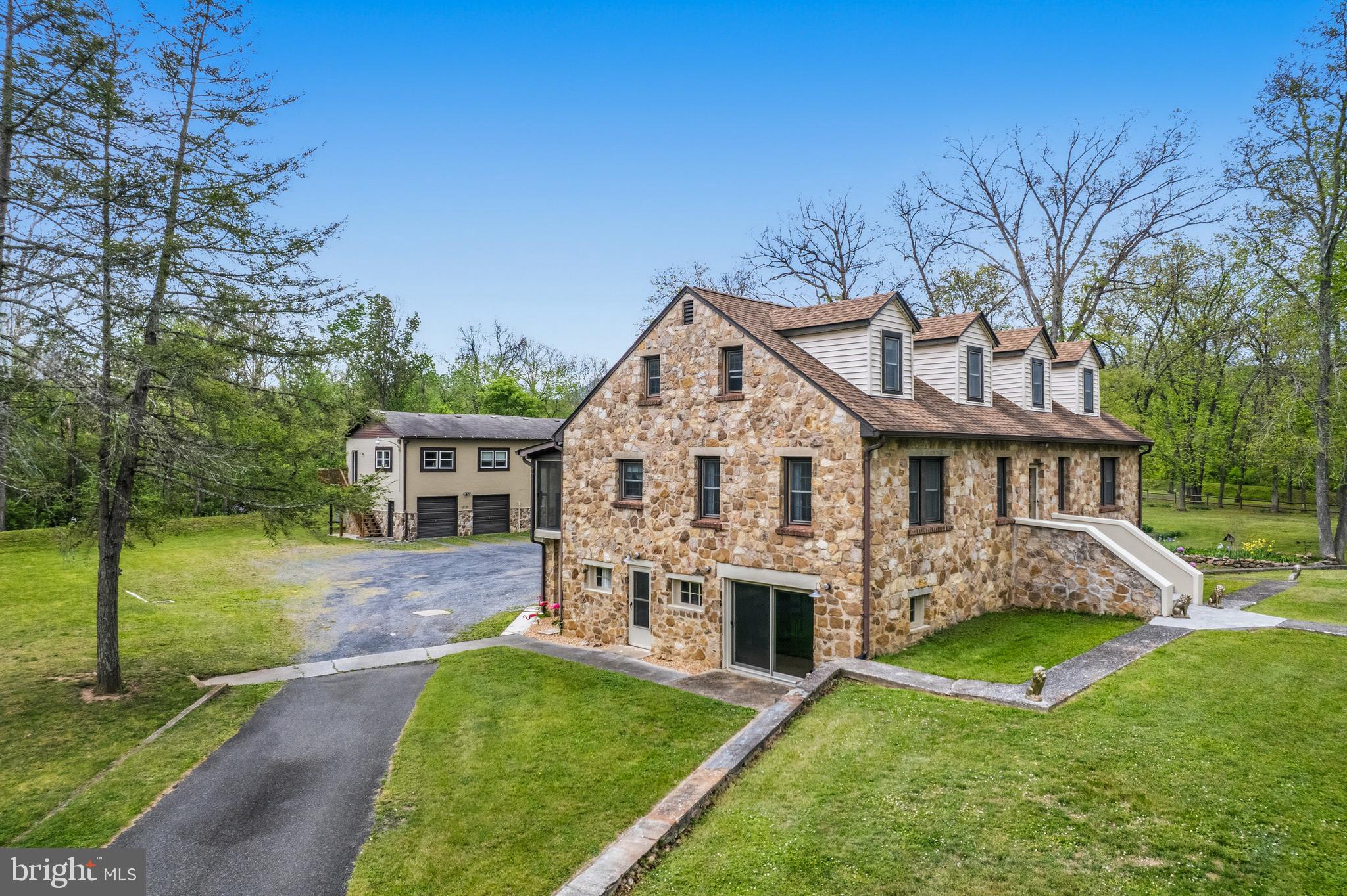 STRASBURG RD - Residential