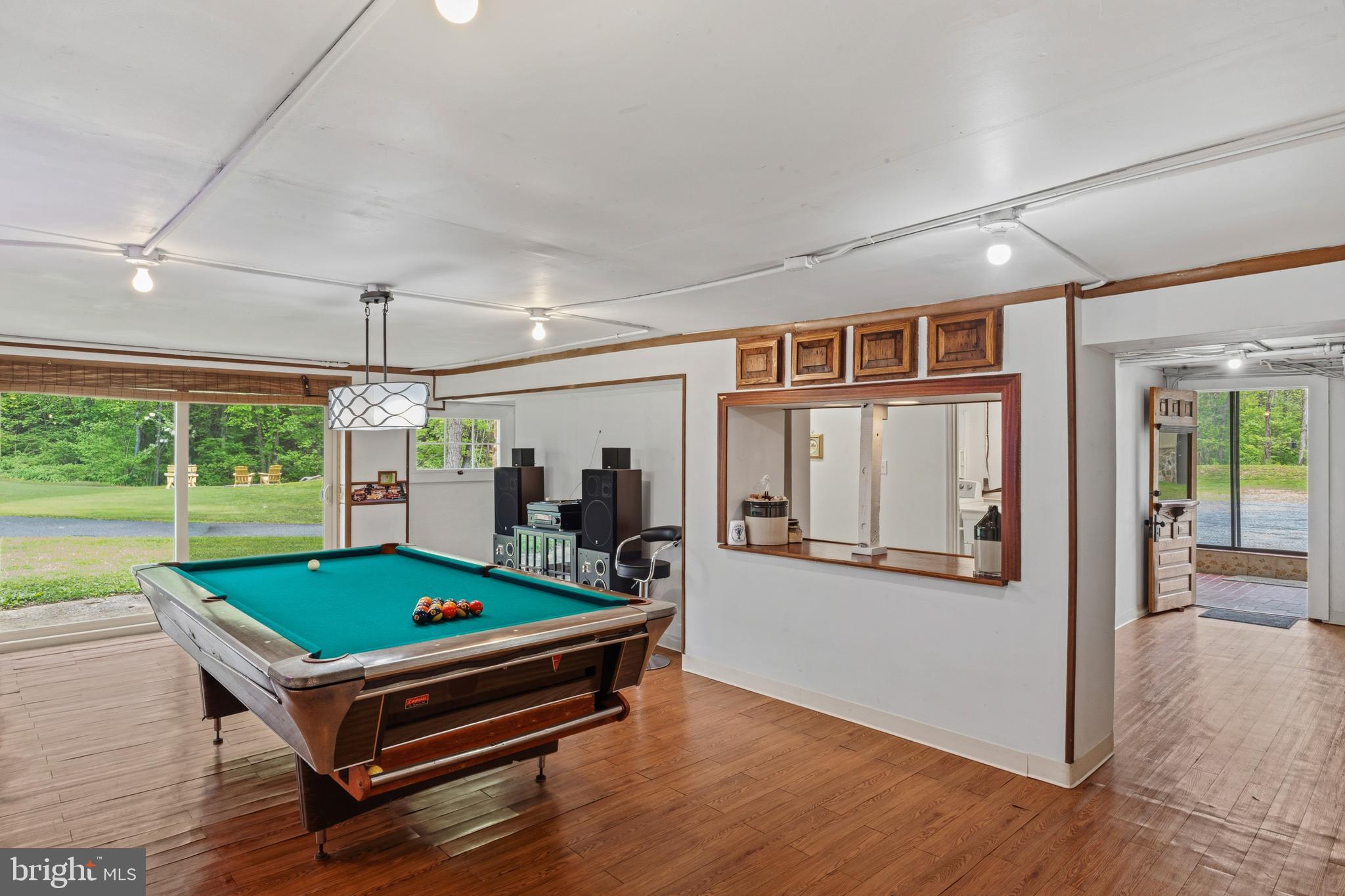 STRASBURG RD - Residential
