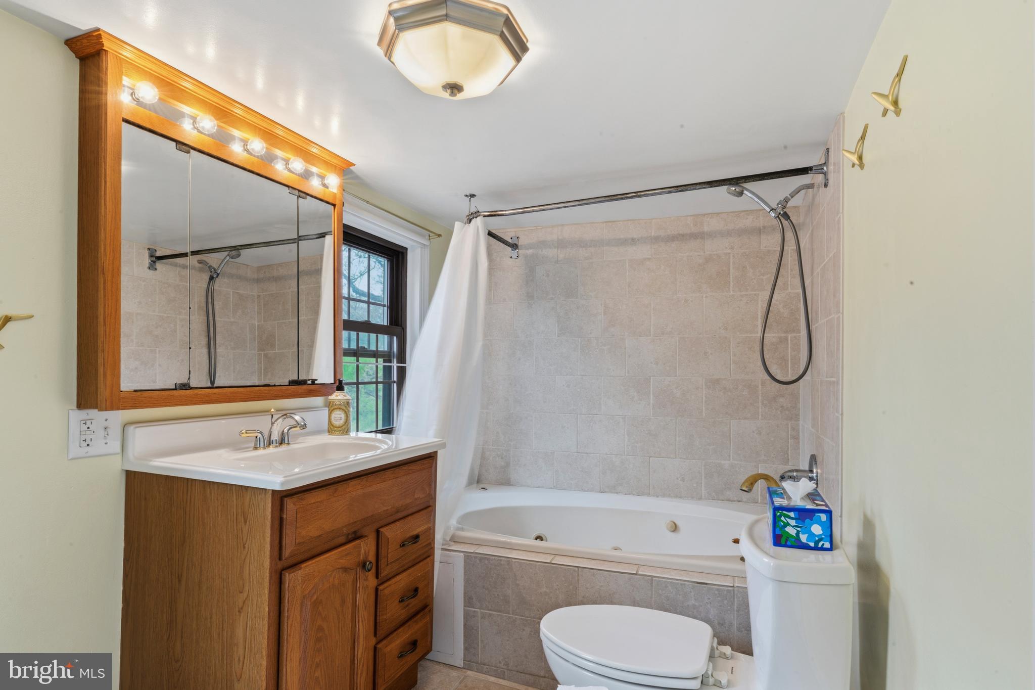 STRASBURG RD - Residential