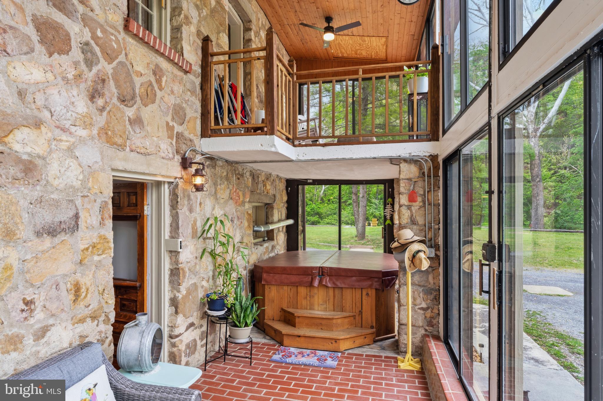 STRASBURG RD - Residential
