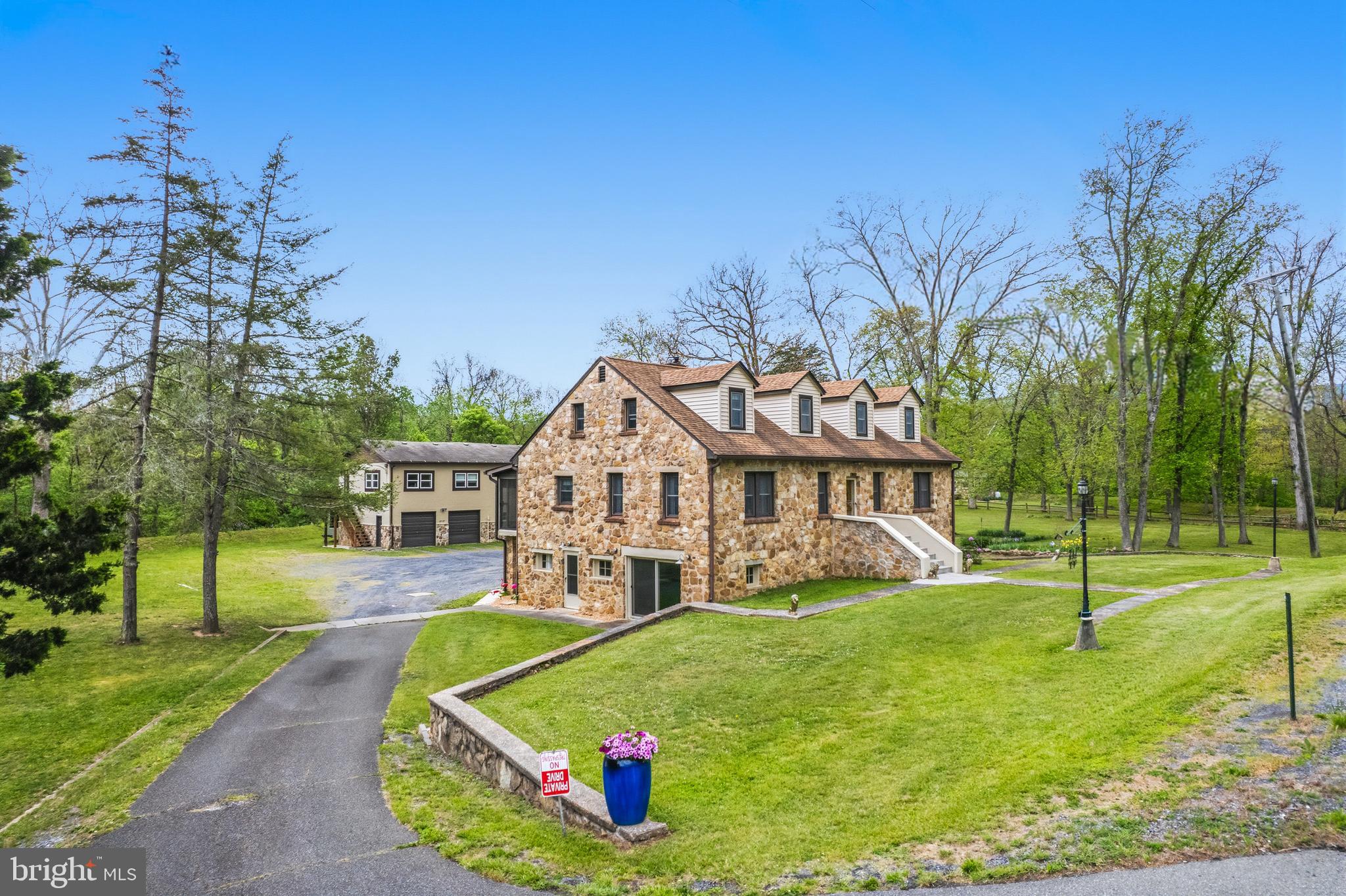 STRASBURG RD - Residential