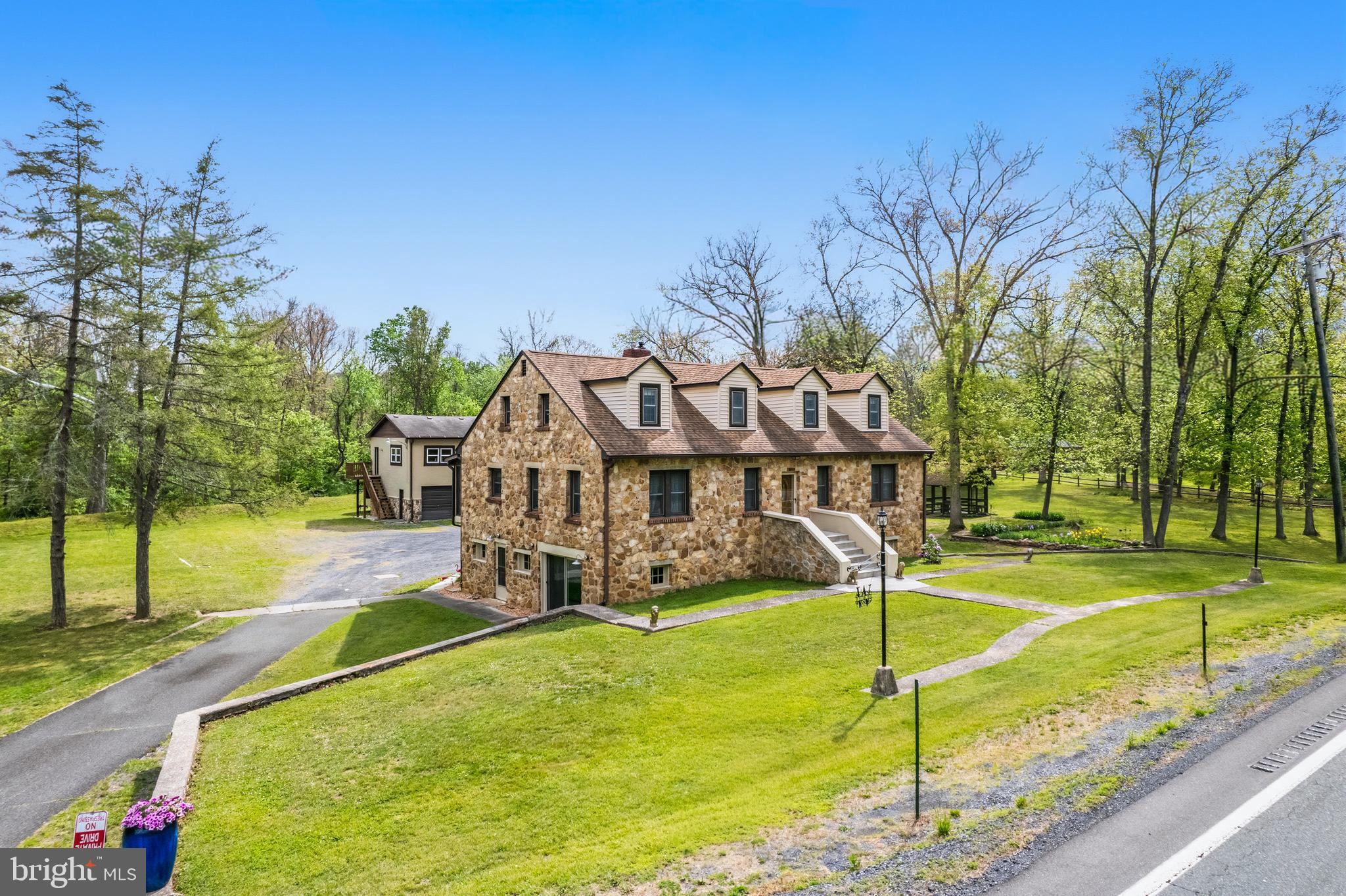 STRASBURG RD - Residential
