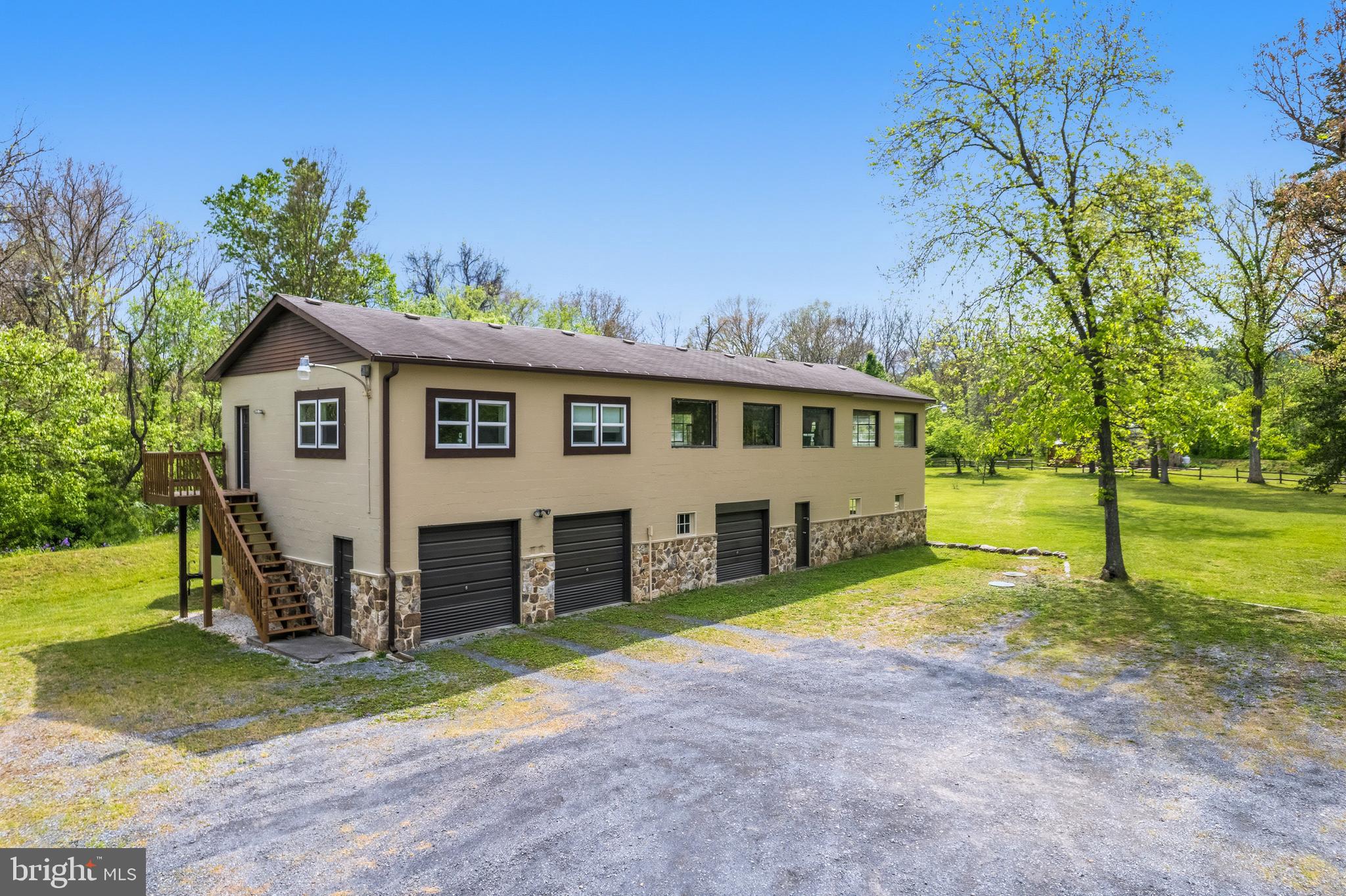 STRASBURG RD - Residential