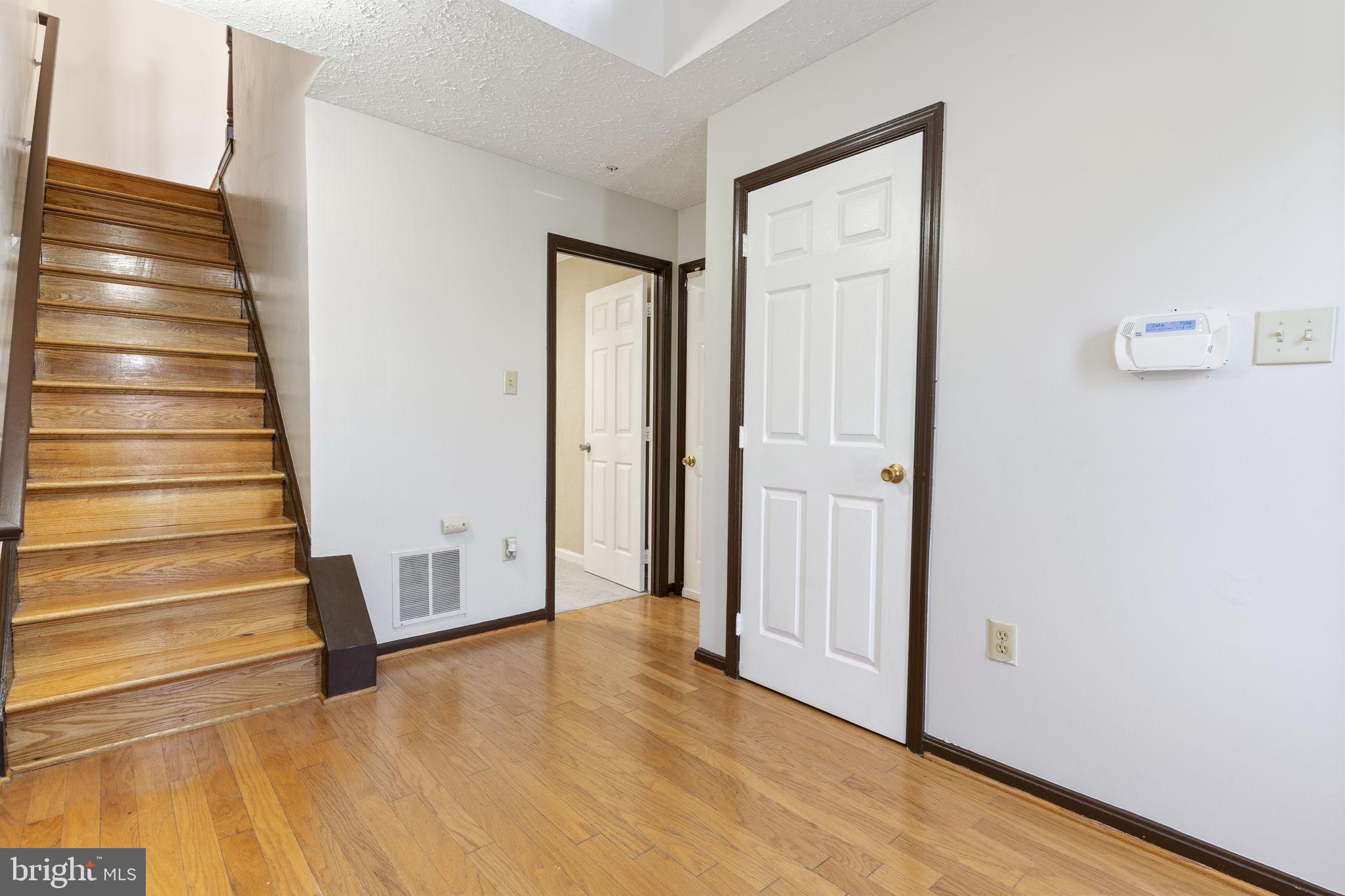 5007 DOCTORFISH COURT
