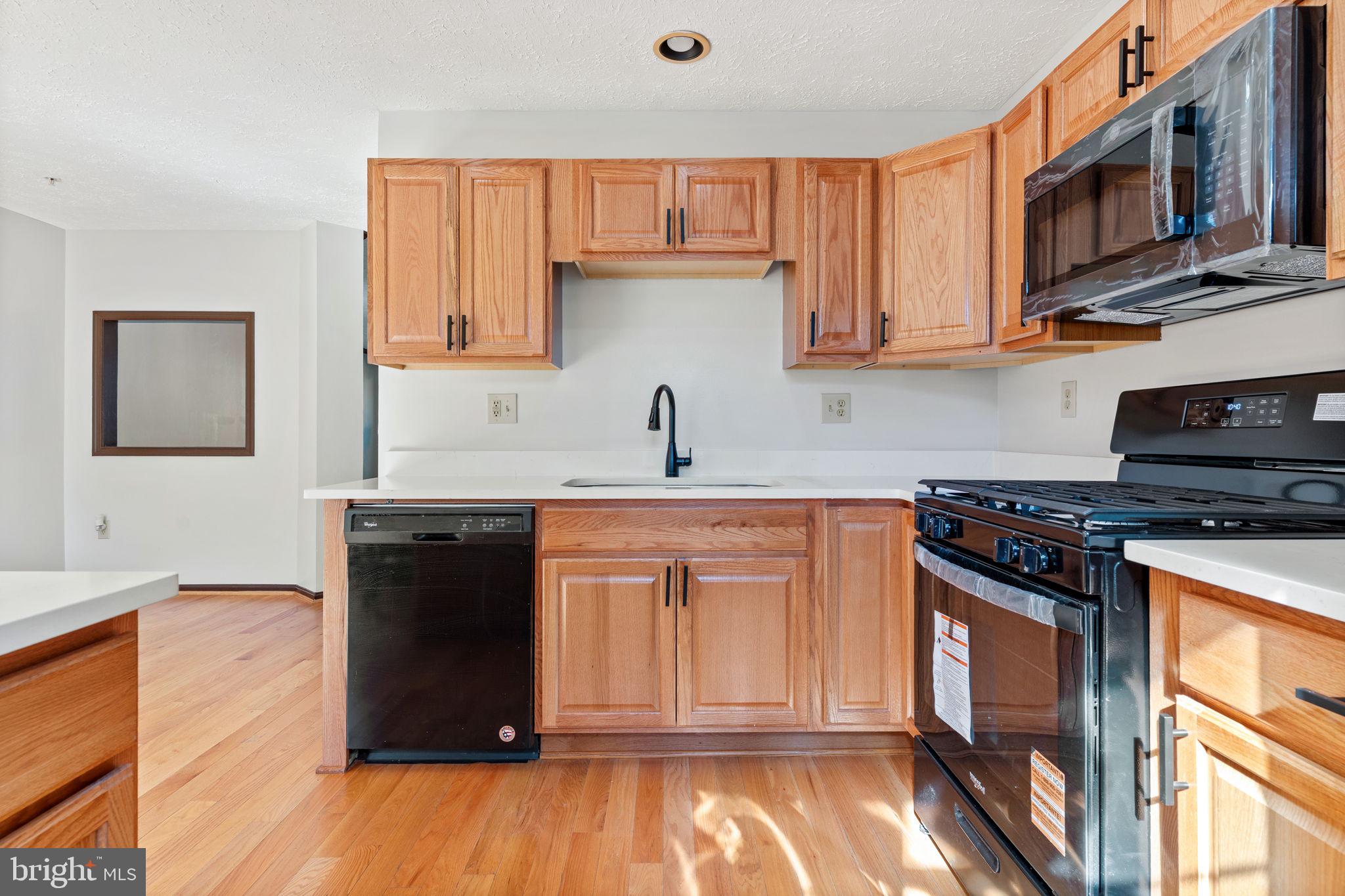 5007 DOCTORFISH COURT
