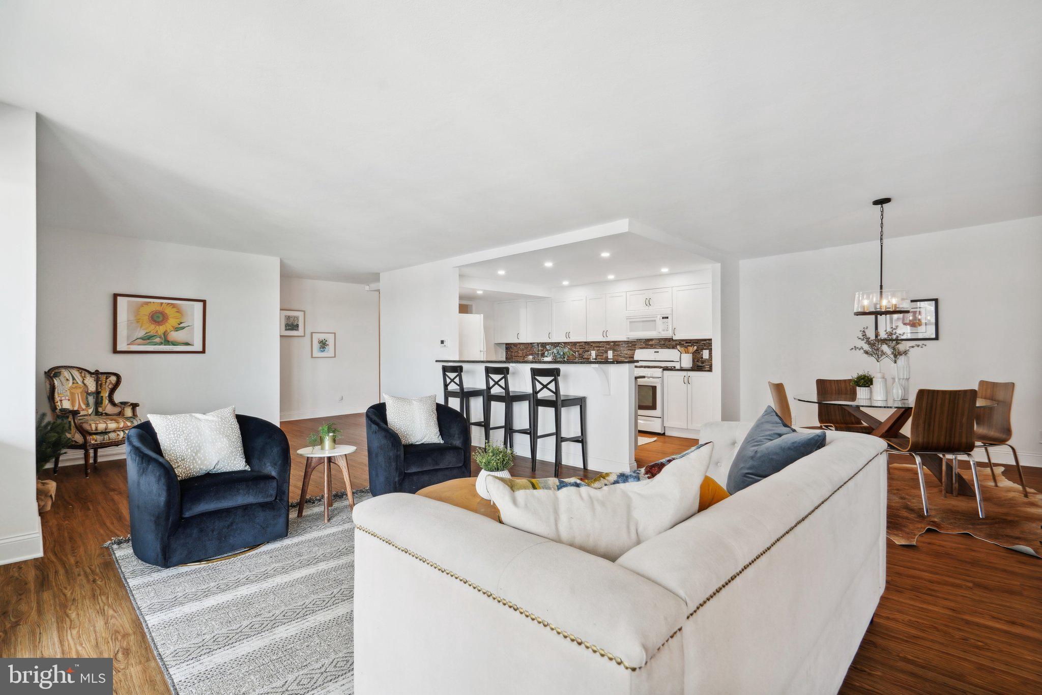 FAIRMOUNT - Residential