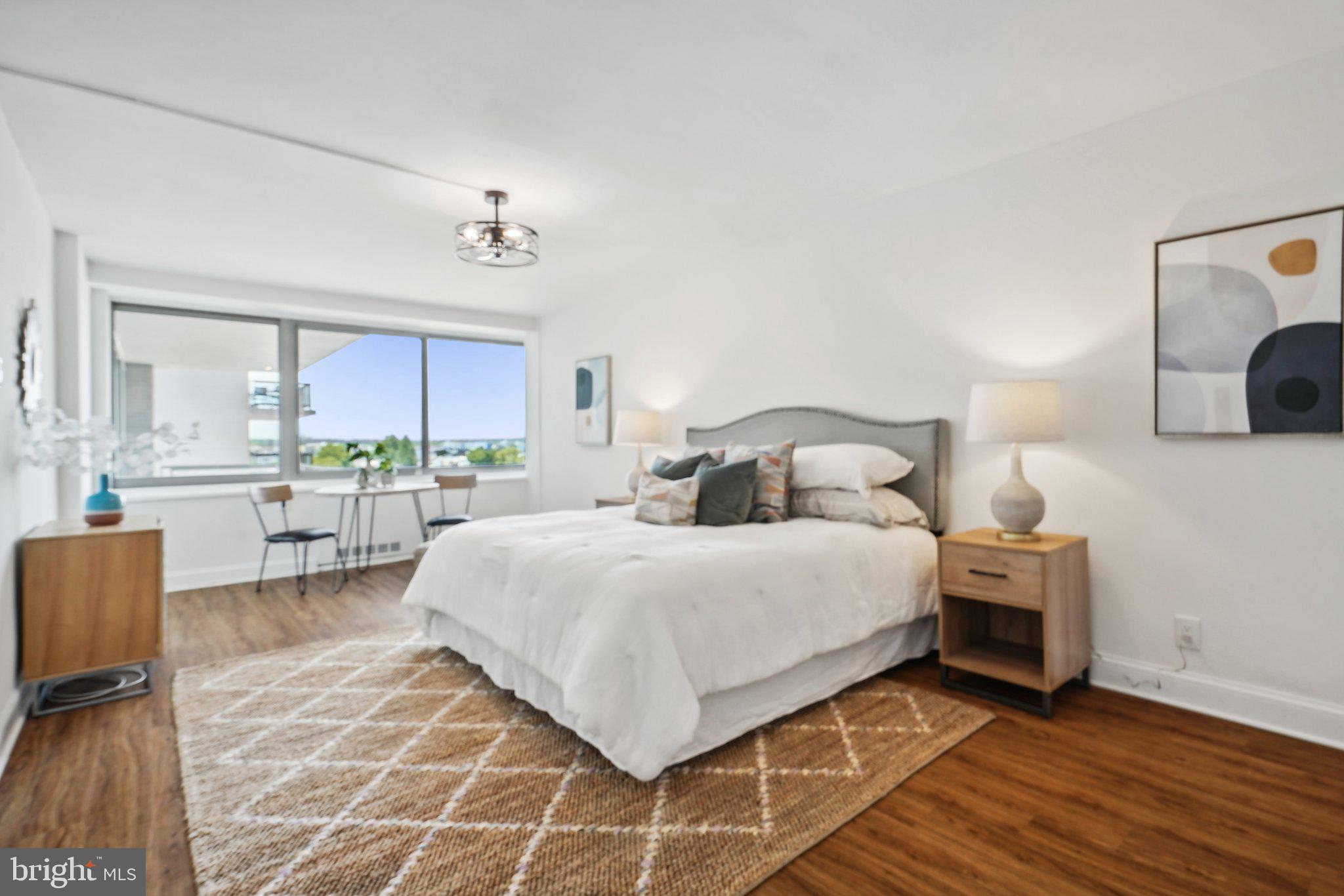 FAIRMOUNT - Residential