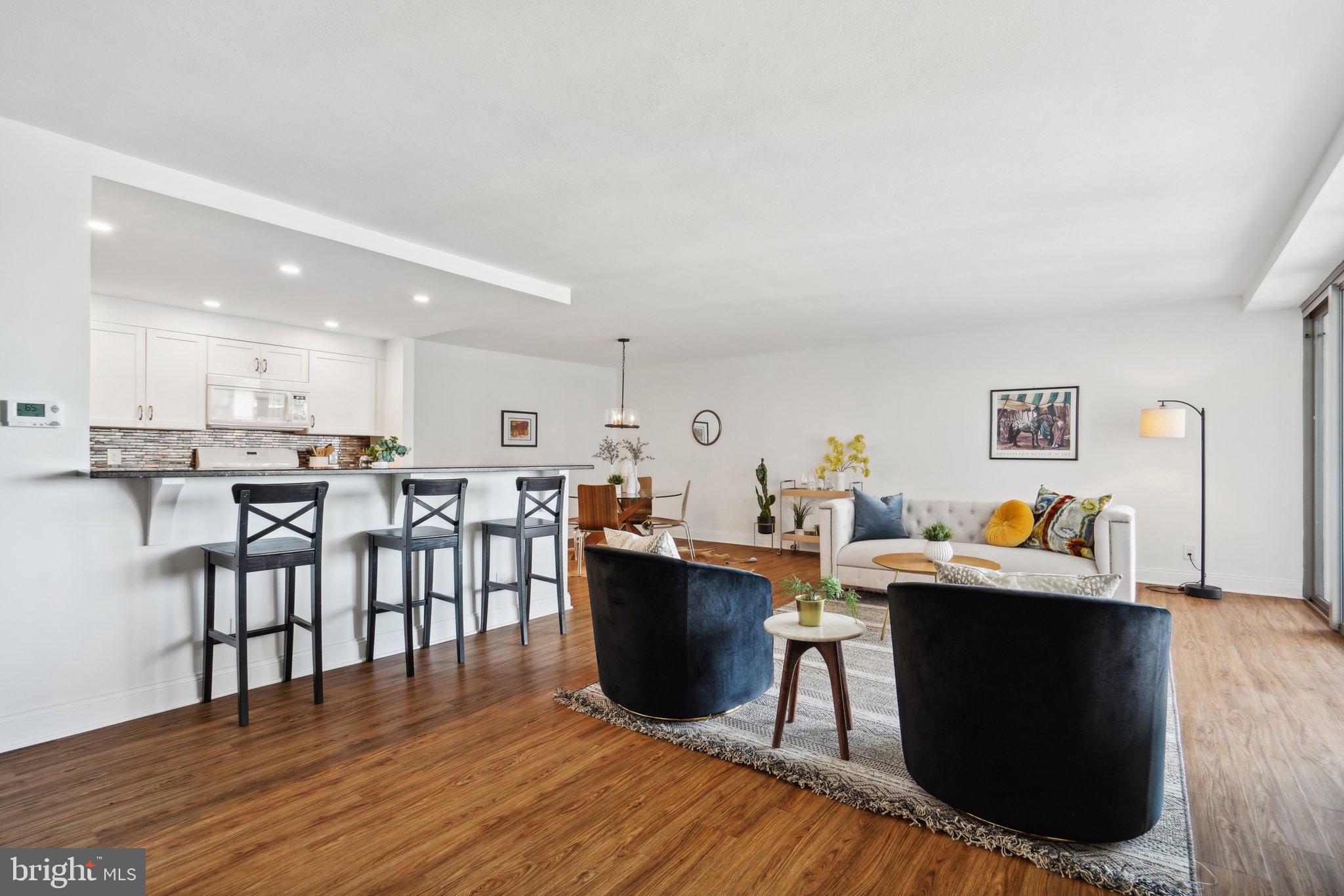 FAIRMOUNT - Residential