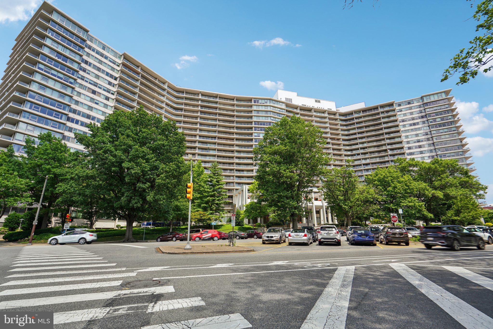 FAIRMOUNT - Residential