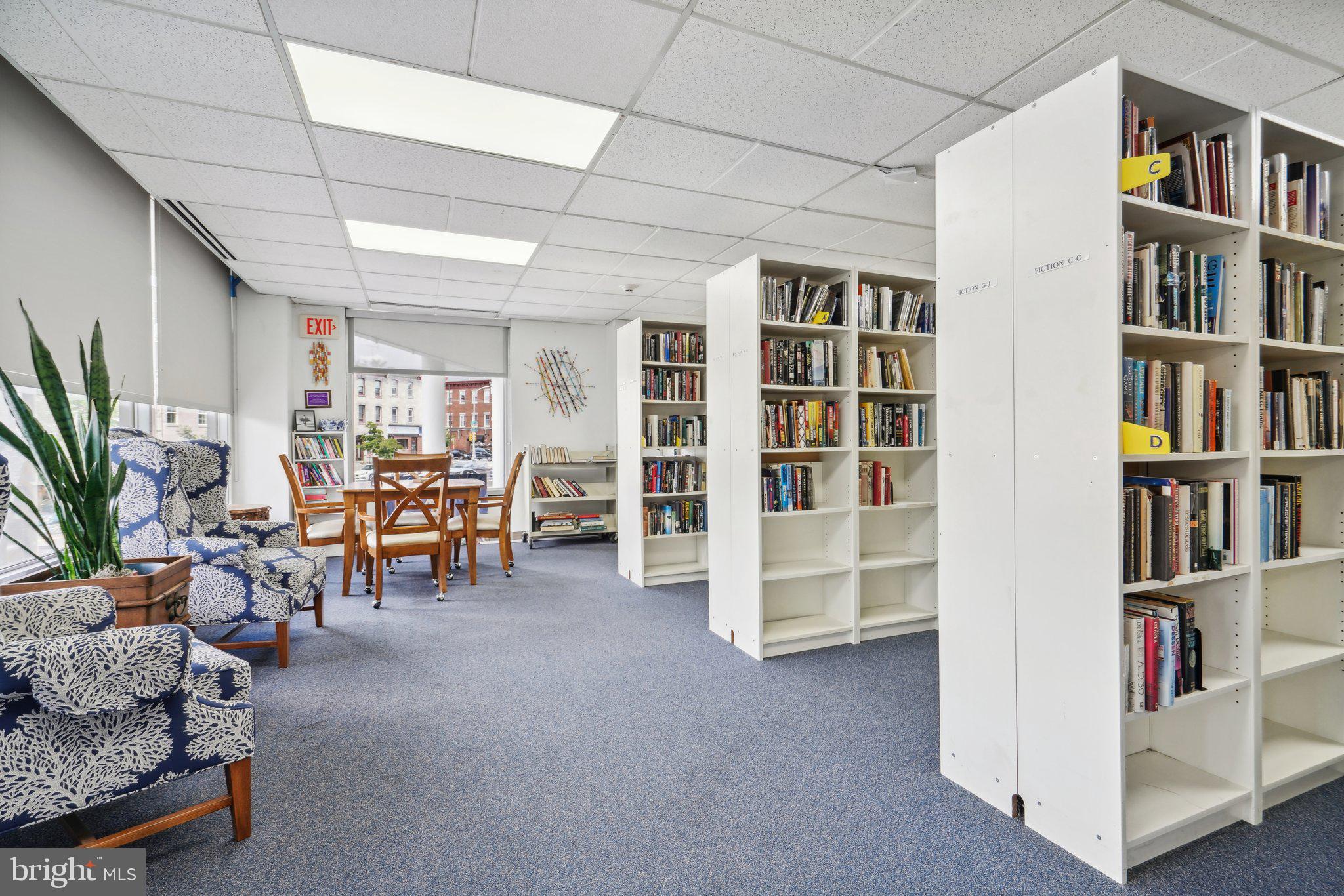 FAIRMOUNT - Residential