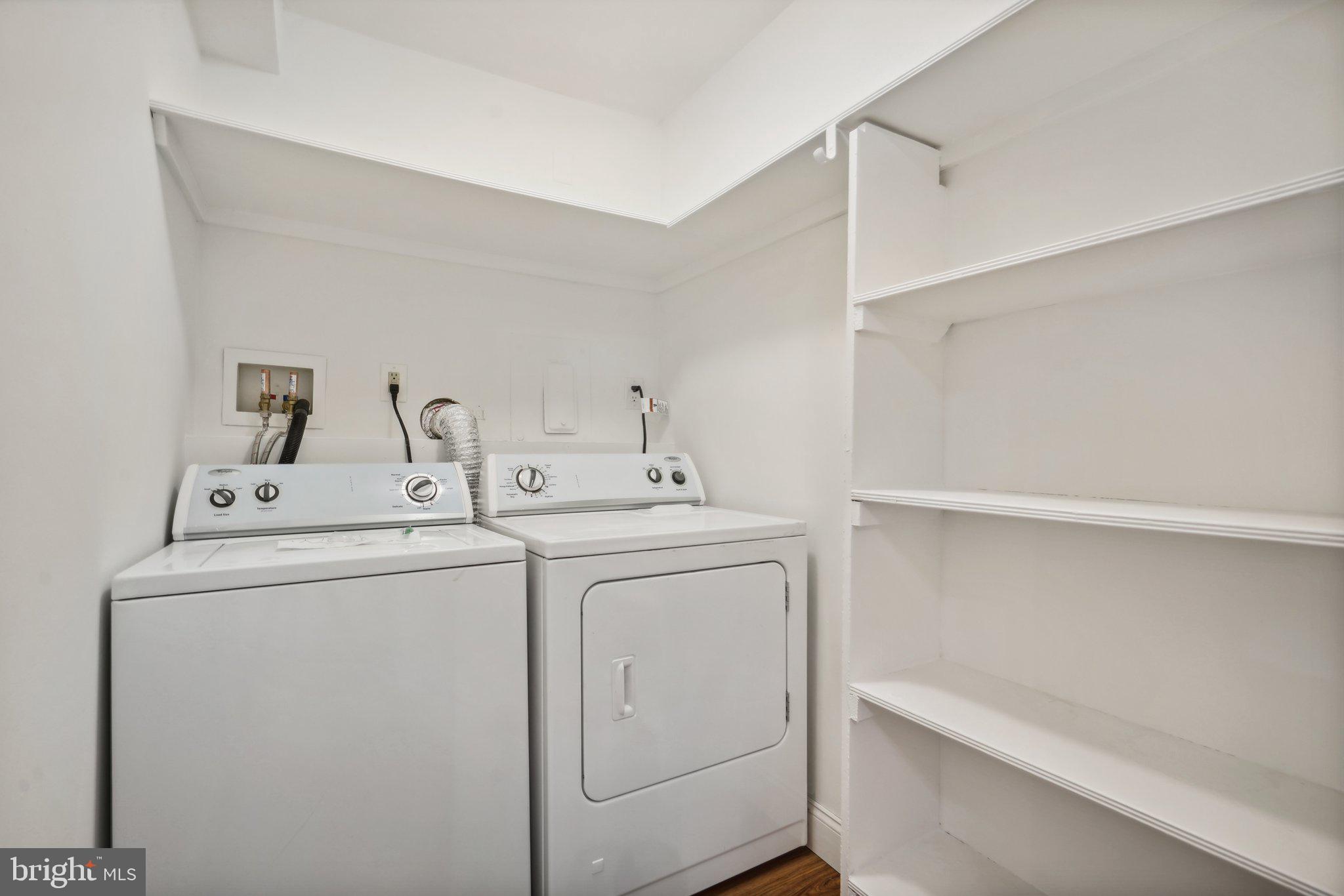 FAIRMOUNT - Residential