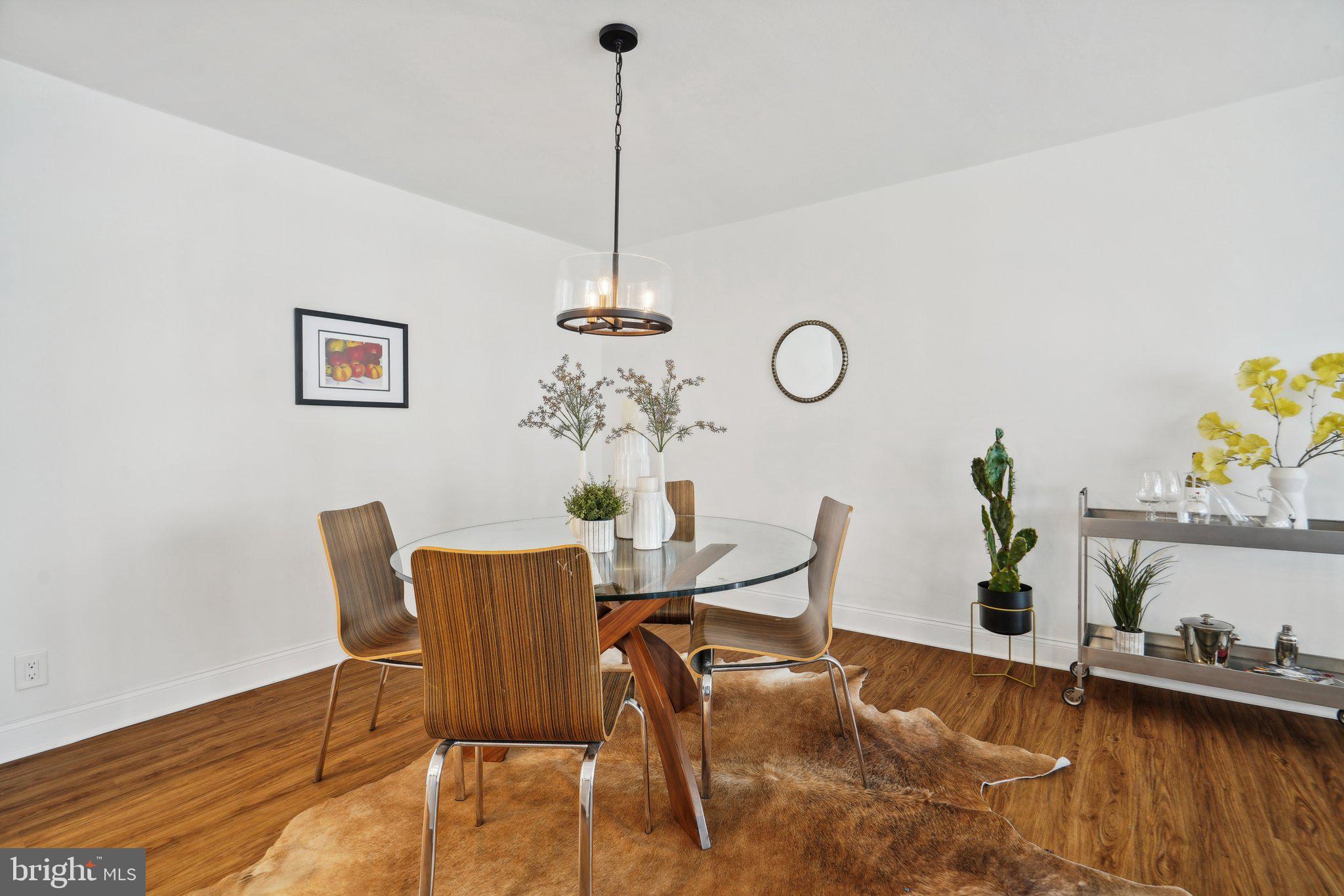 FAIRMOUNT - Residential