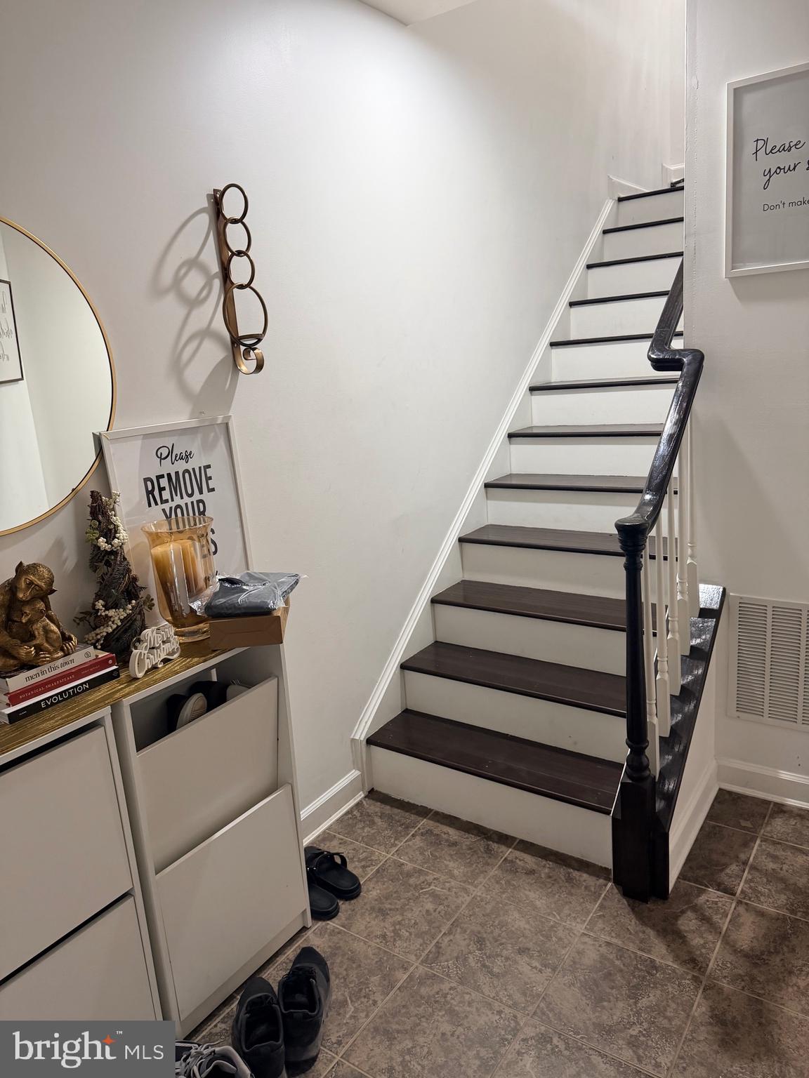 KATHERINE B EGGERL - Residential Lease