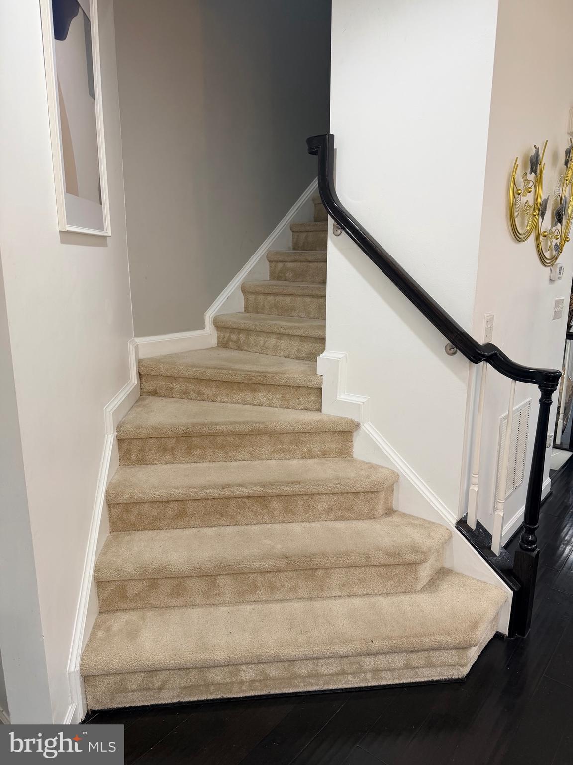 KATHERINE B EGGERL - Residential Lease