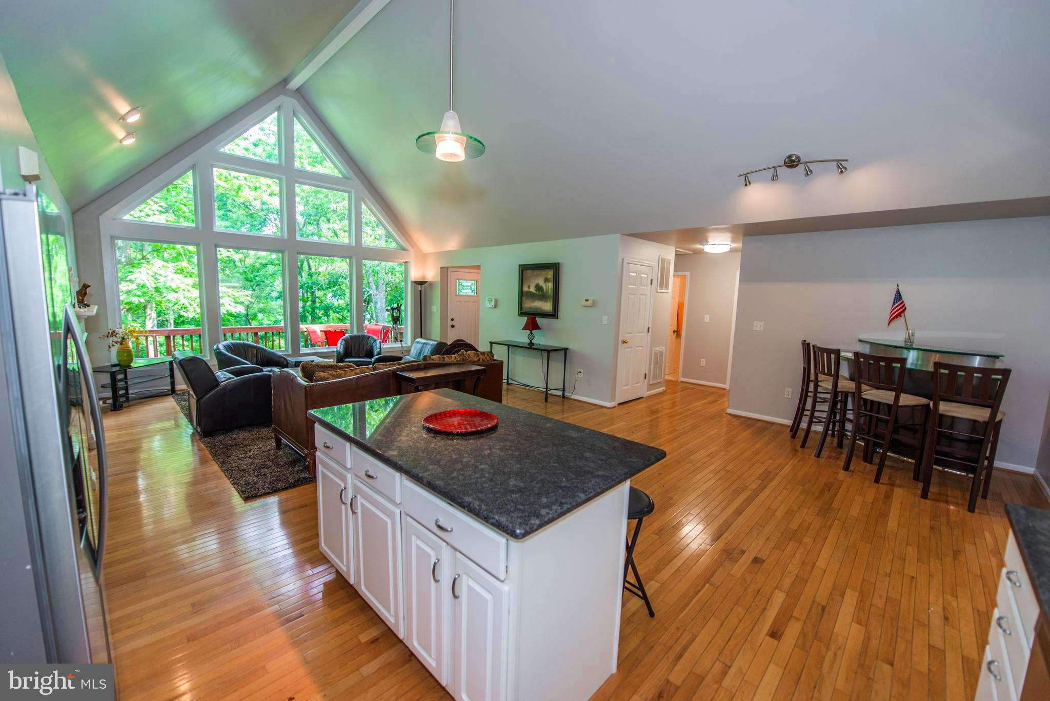 SHANNONDALE - Residential