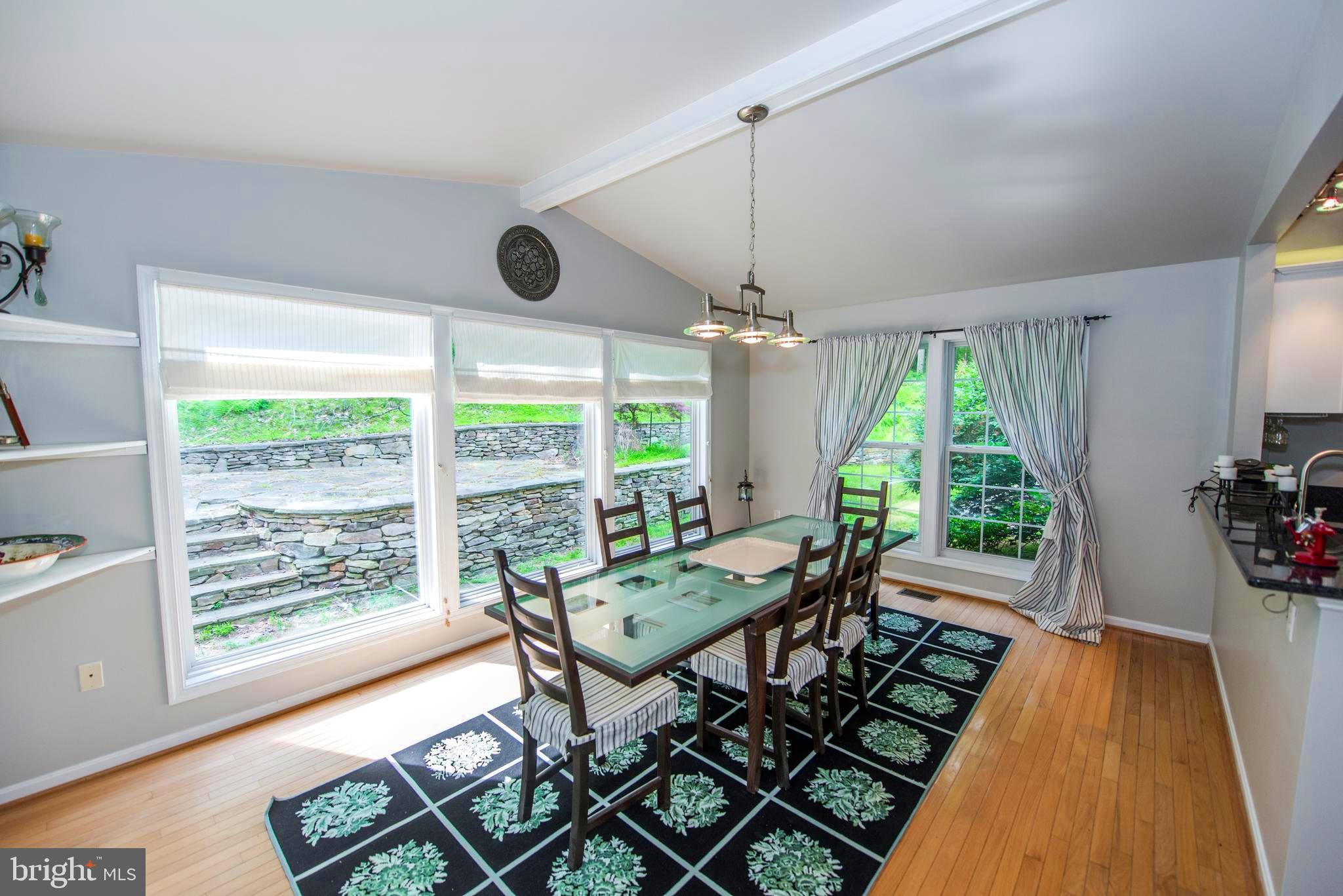 SHANNONDALE - Residential