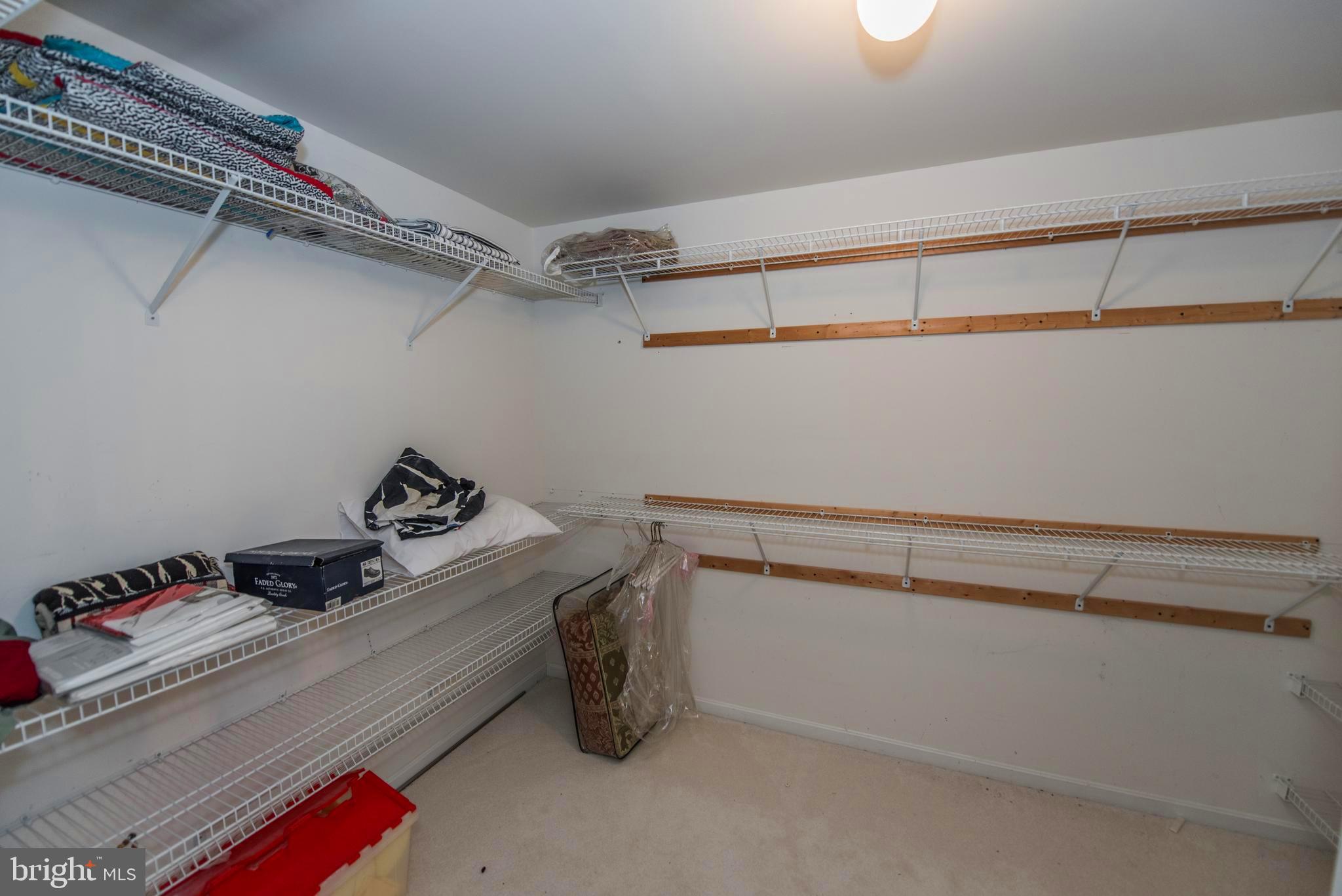 SHANNONDALE - Residential