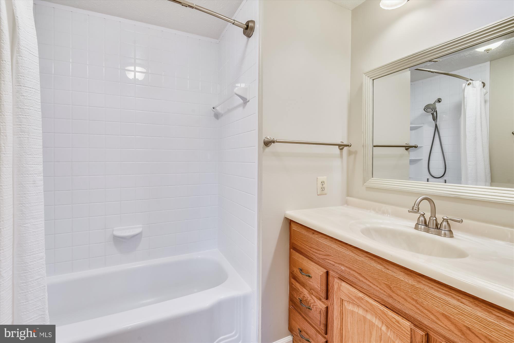 NEWINGTON FOREST - Residential